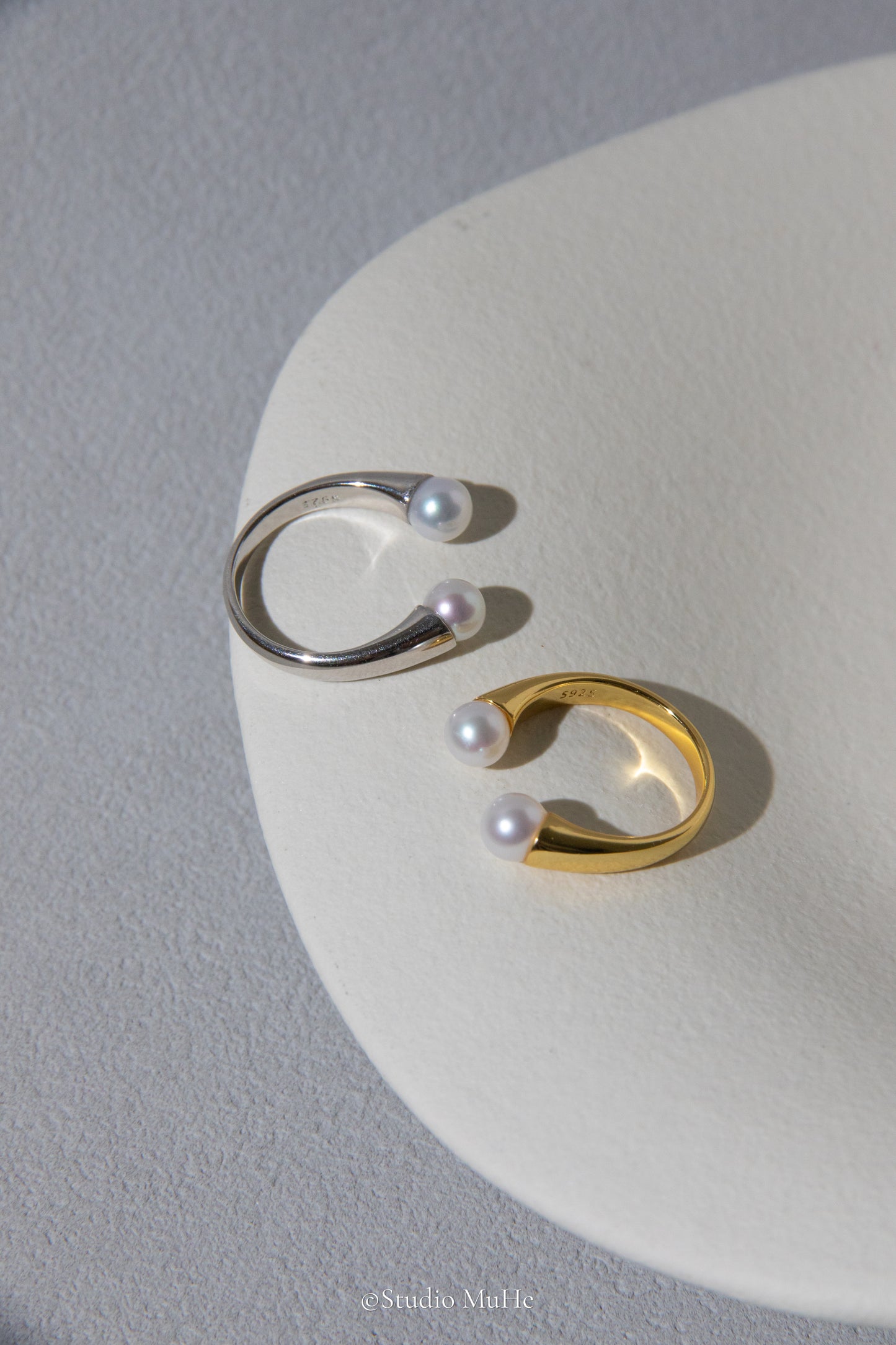 Daily classic double pearl ring