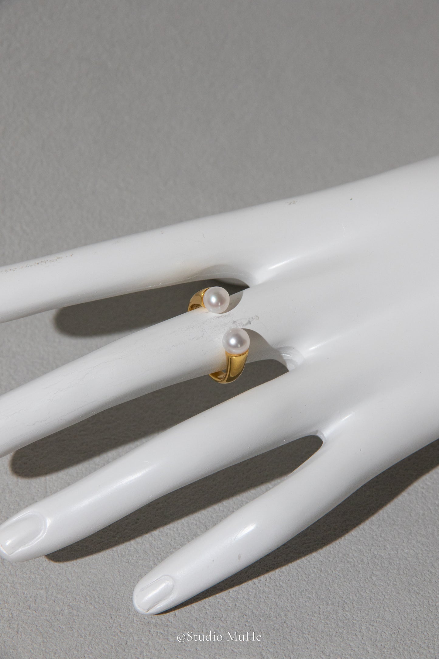 Daily classic double pearl ring