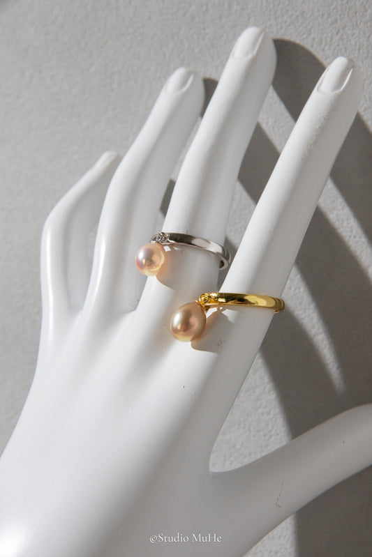 Fantastic rare color drop pearl dancing ring