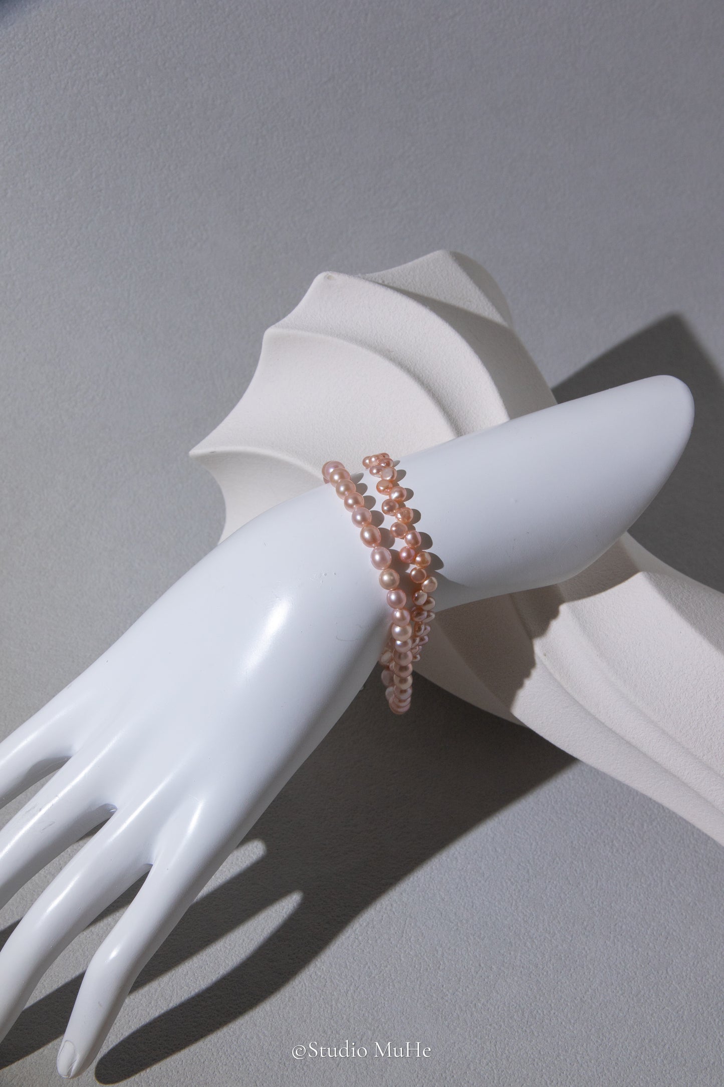 Round mixed Floral bracelet