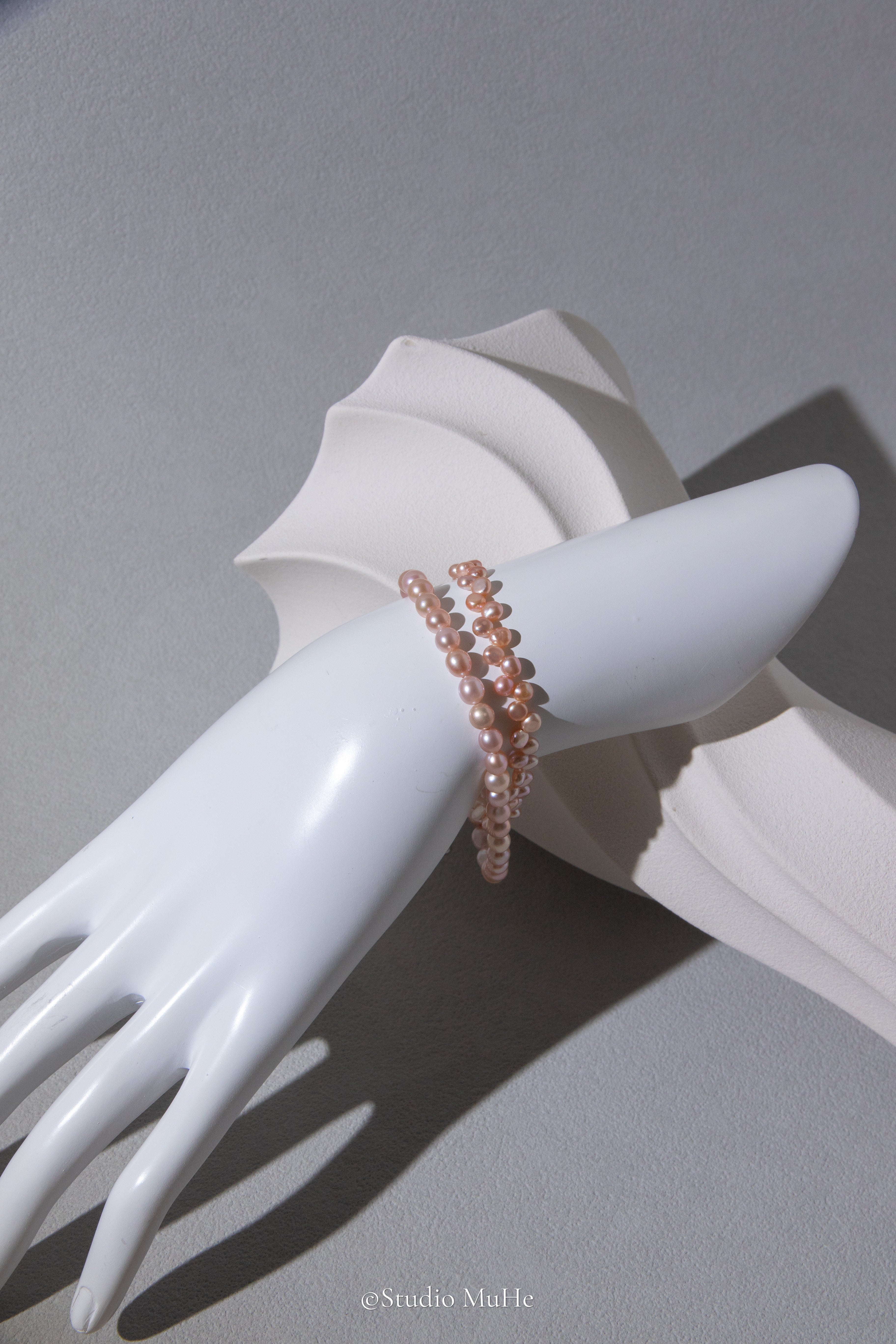 Round mixed Floral bracelet
