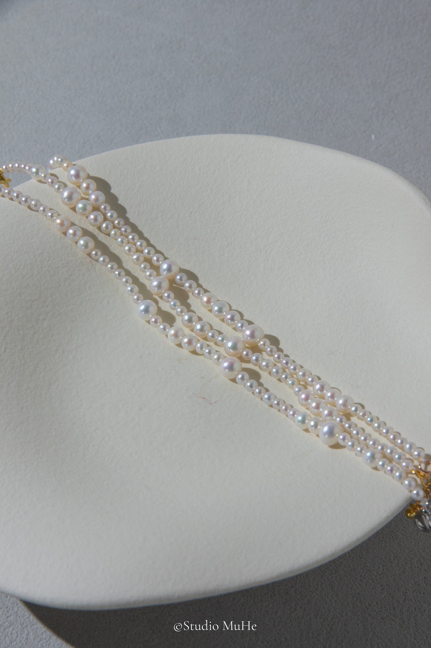 Summer dance - mixed white freshwater pearl bracelet