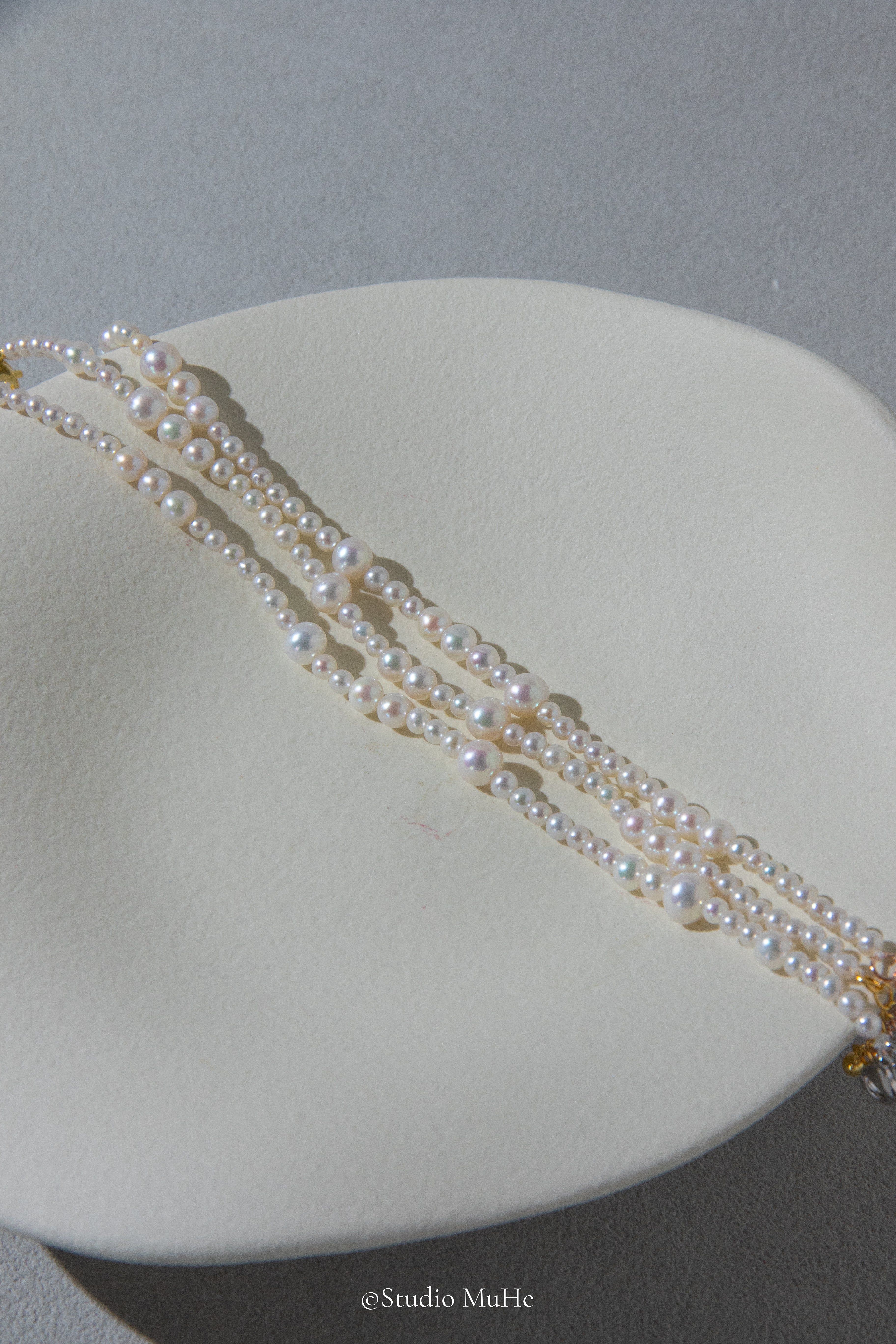 Summer dance - mixed white freshwater pearl bracelet