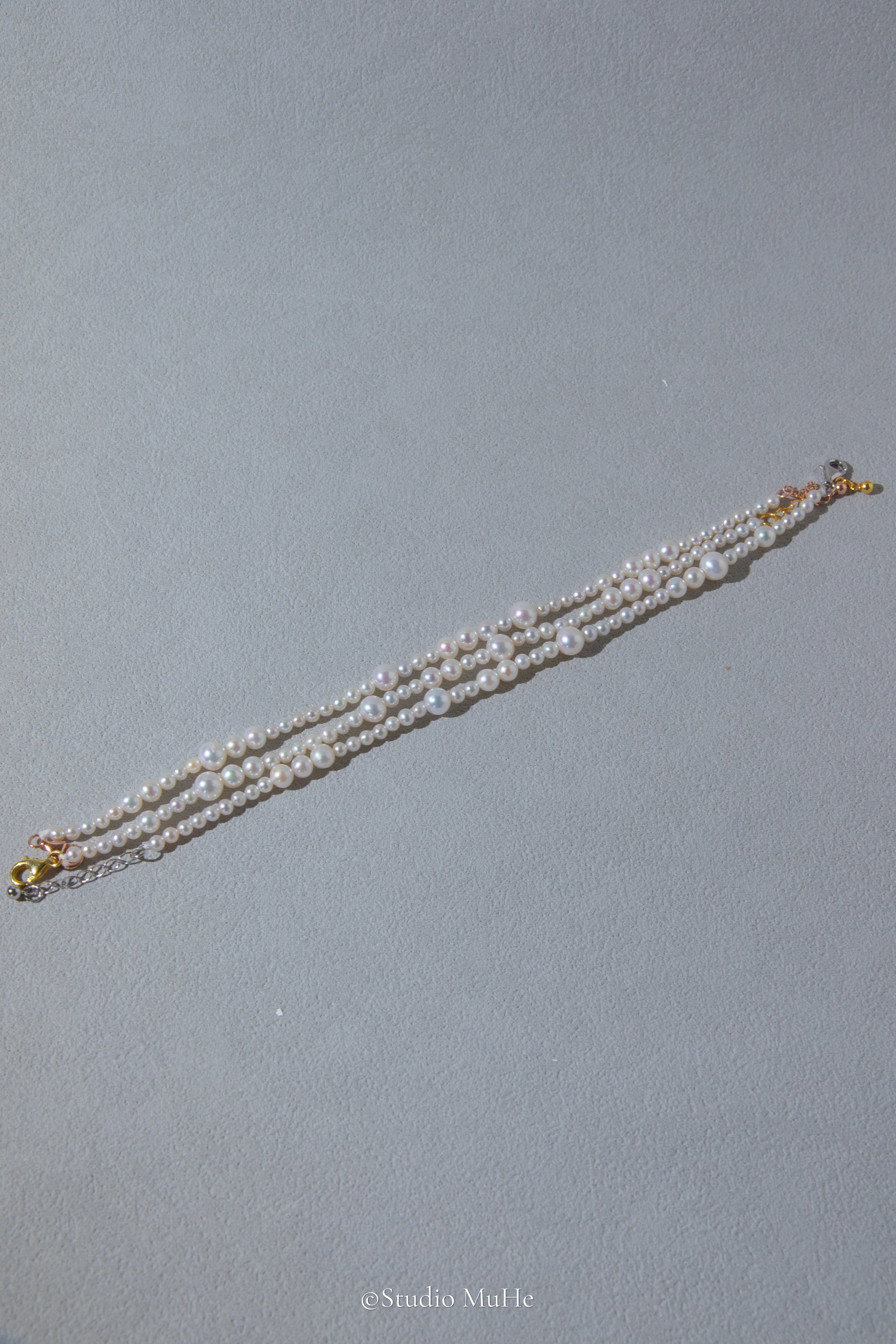 Summer dance - mixed white freshwater pearl bracelet