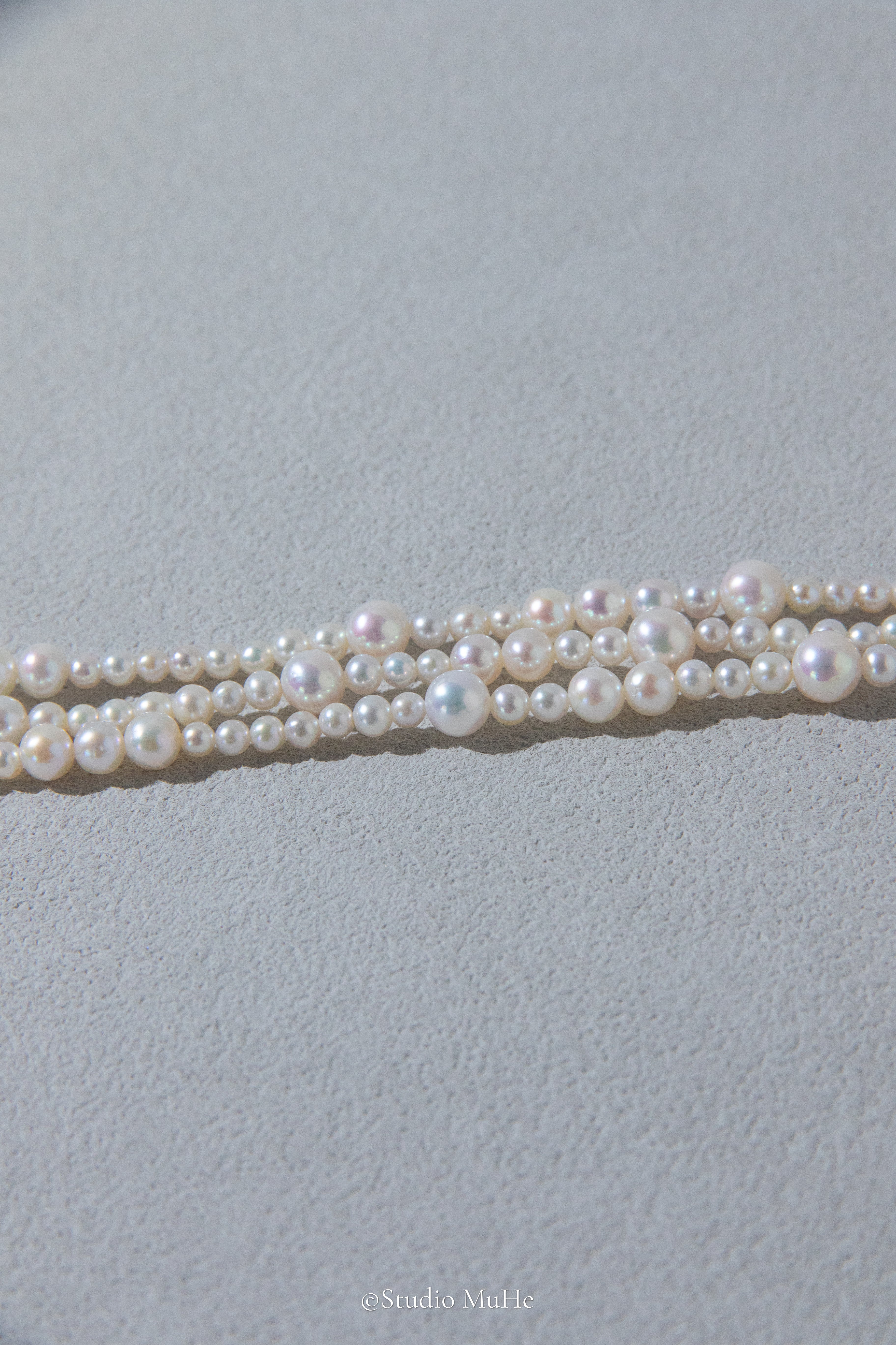Summer dance - mixed white freshwater pearl bracelet