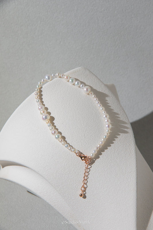 Summer dance - mixed white freshwater pearl bracelet
