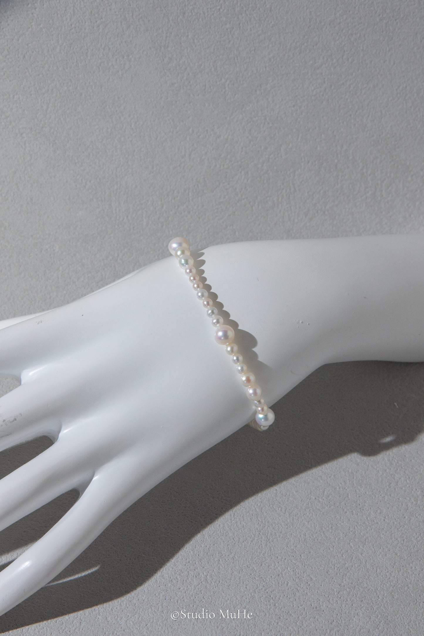 Summer dance - mixed white freshwater pearl bracelet