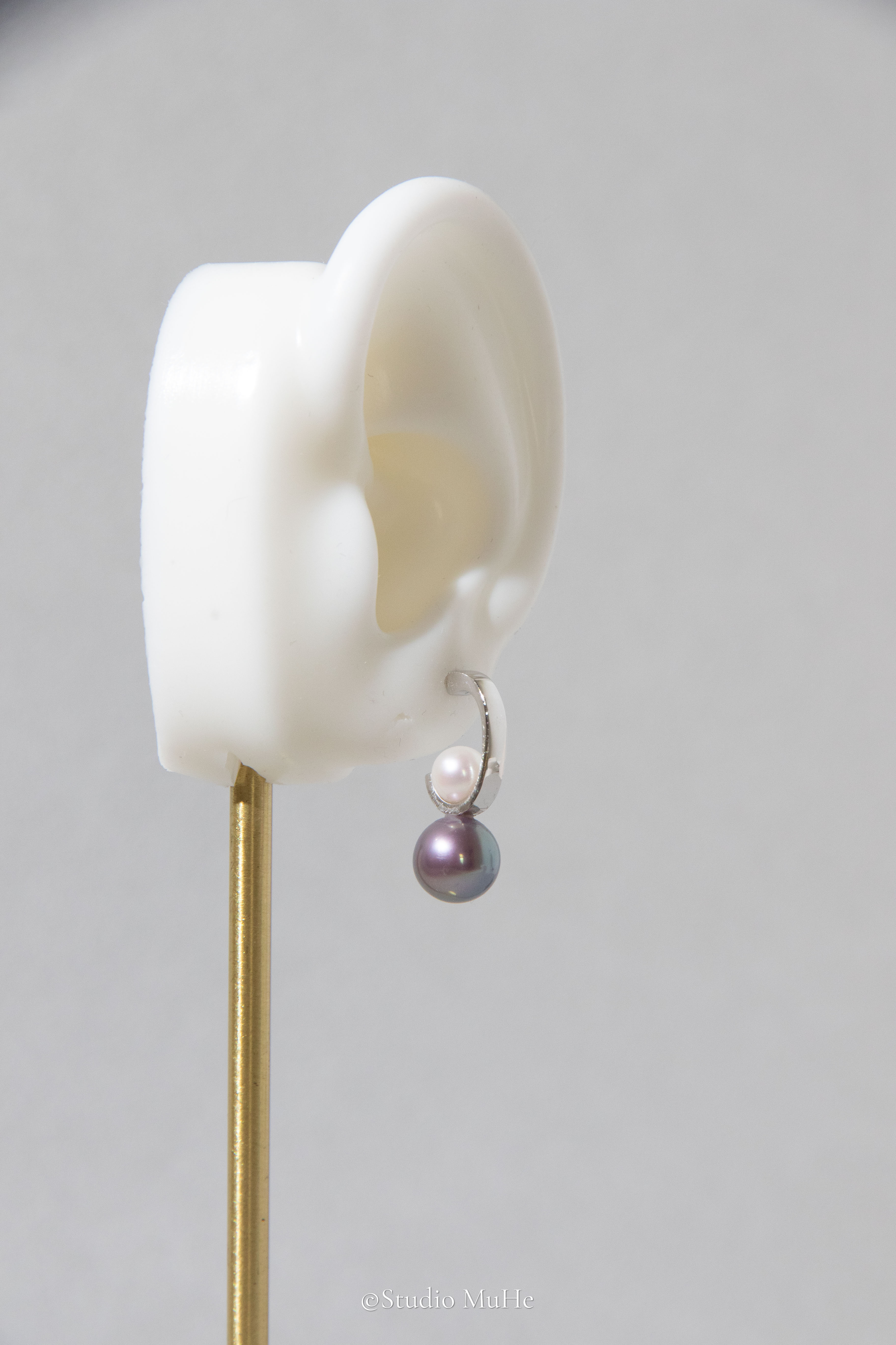 Colorful Planets-Daily ear studs with natural freshwater pearls.