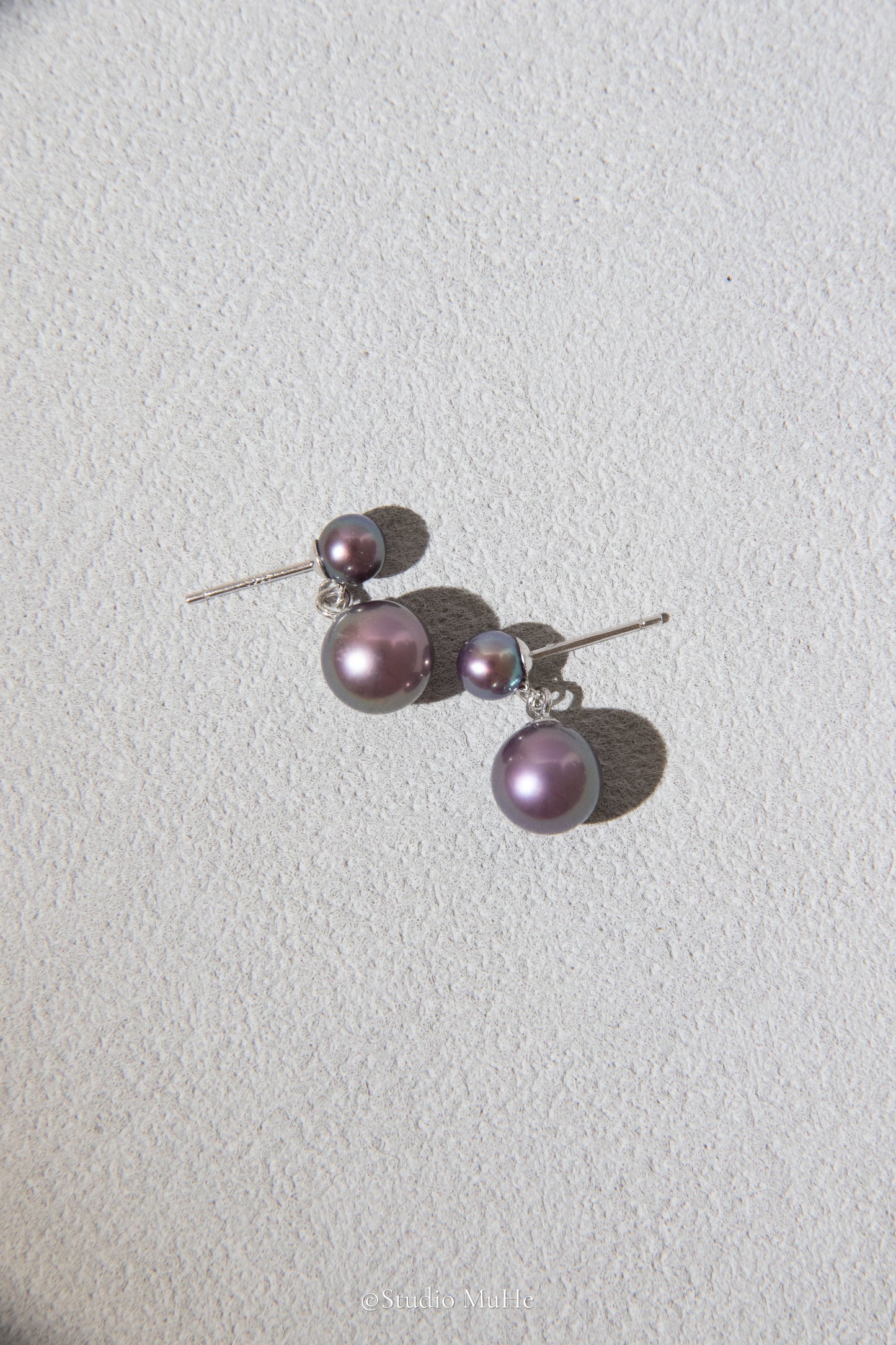 Midnight rain-excellent level natural dark purple double pearl ear studs.