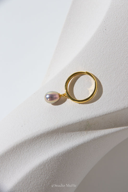Golden Pink apple- Excellent level drop shaped freshwater pearl ring in dancing structure