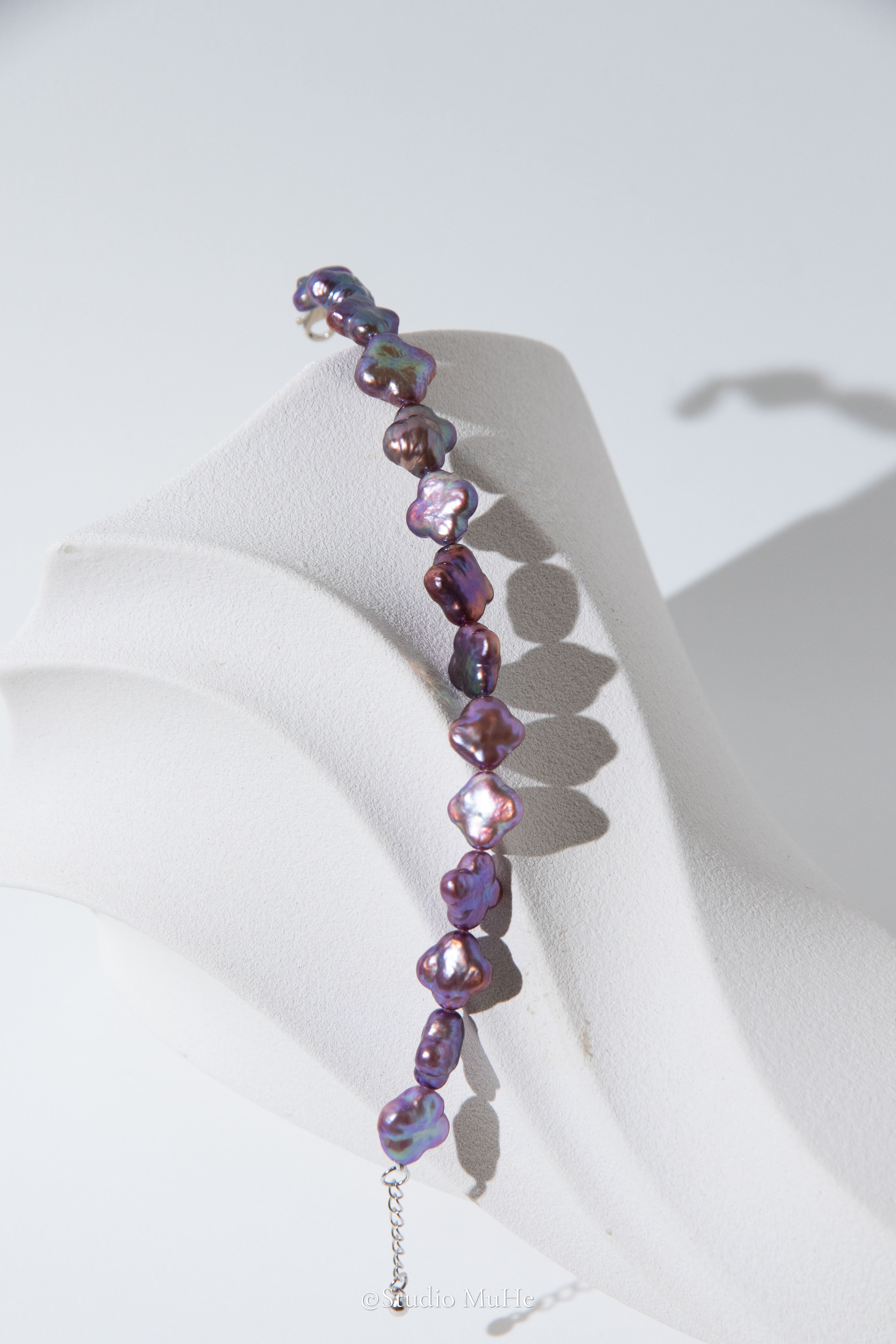 Wildest lavender-excellent level super intense natural purple colored clover freshwater pearl bracelet