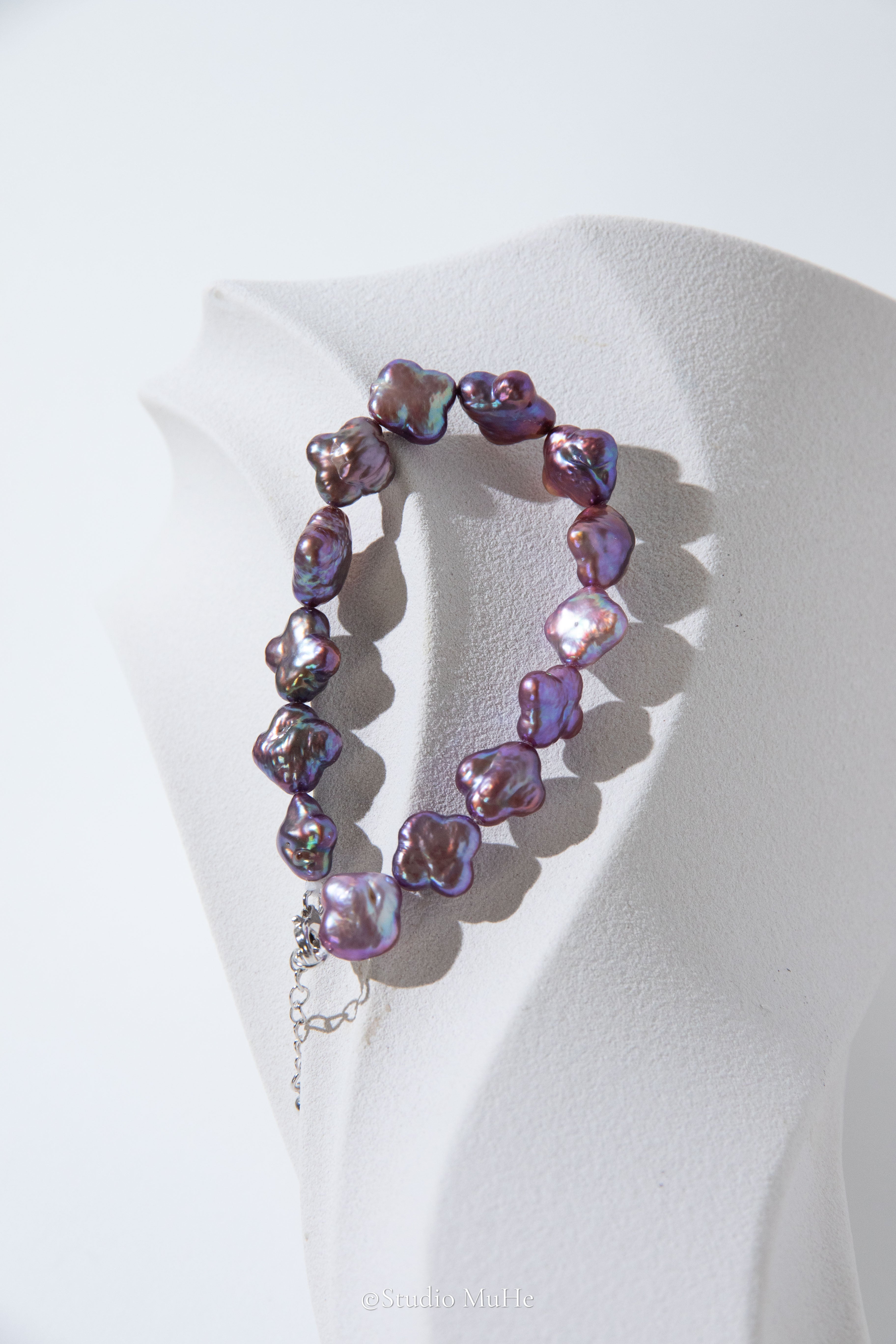 Wildest lavender-excellent level super intense natural purple colored clover freshwater pearl bracelet