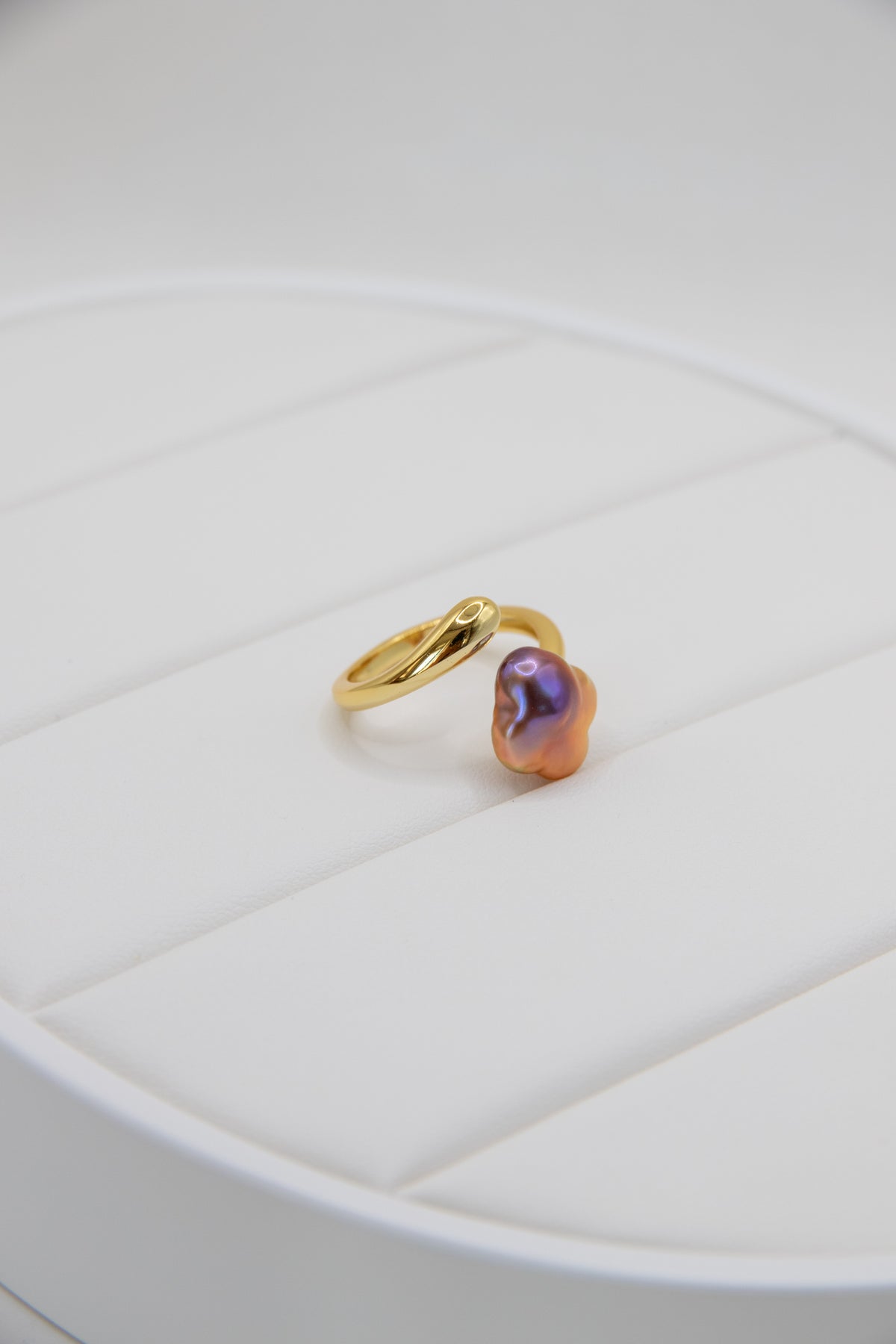Grape Chocolate Clover Pearl Ring