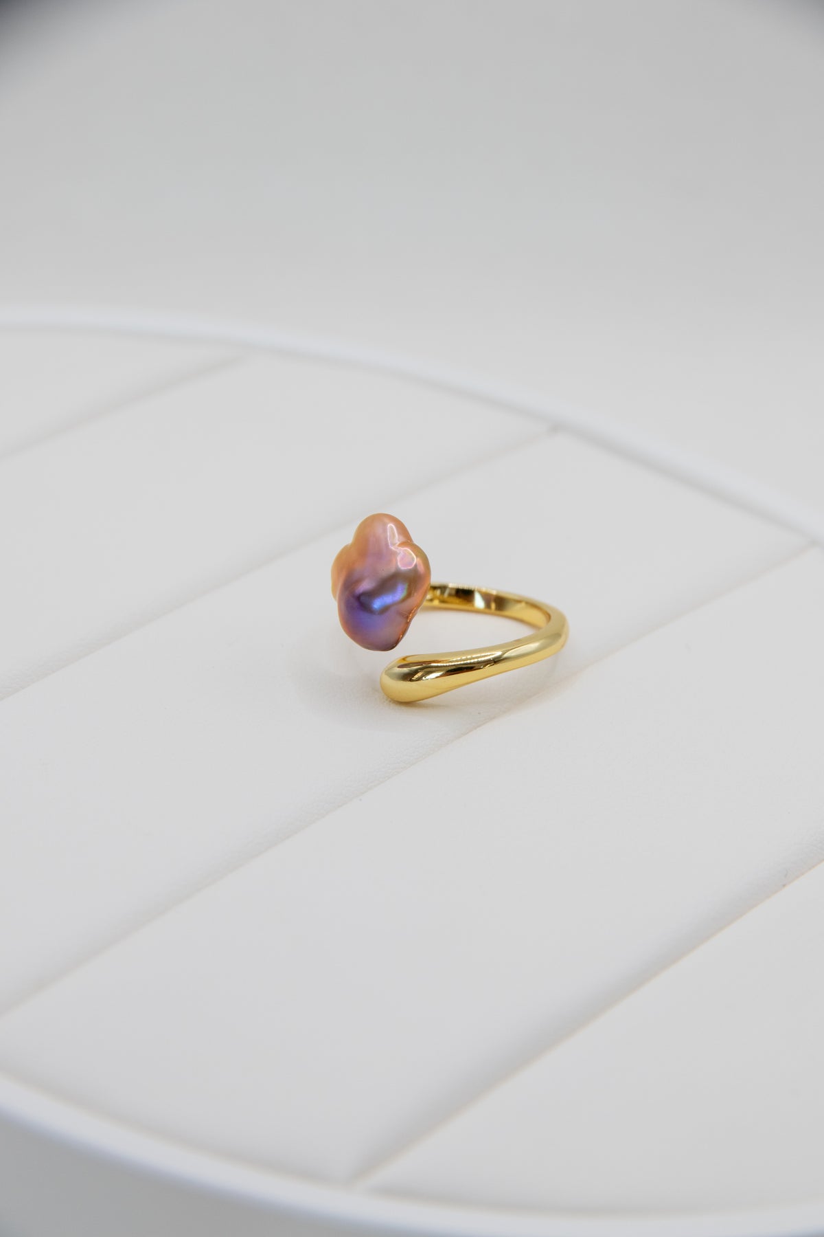 Grape Chocolate Clover Pearl Ring