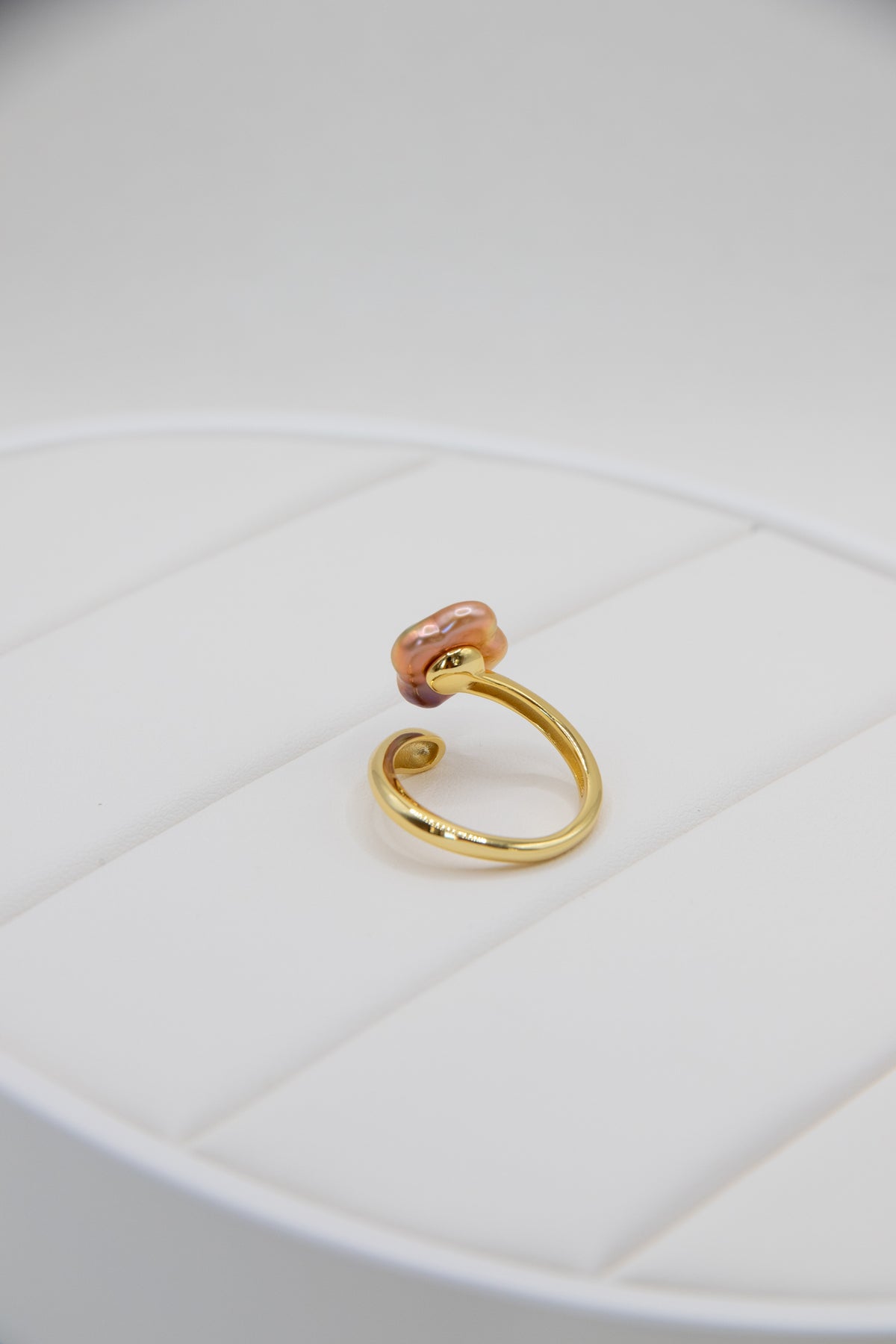 Grape Chocolate Clover Pearl Ring