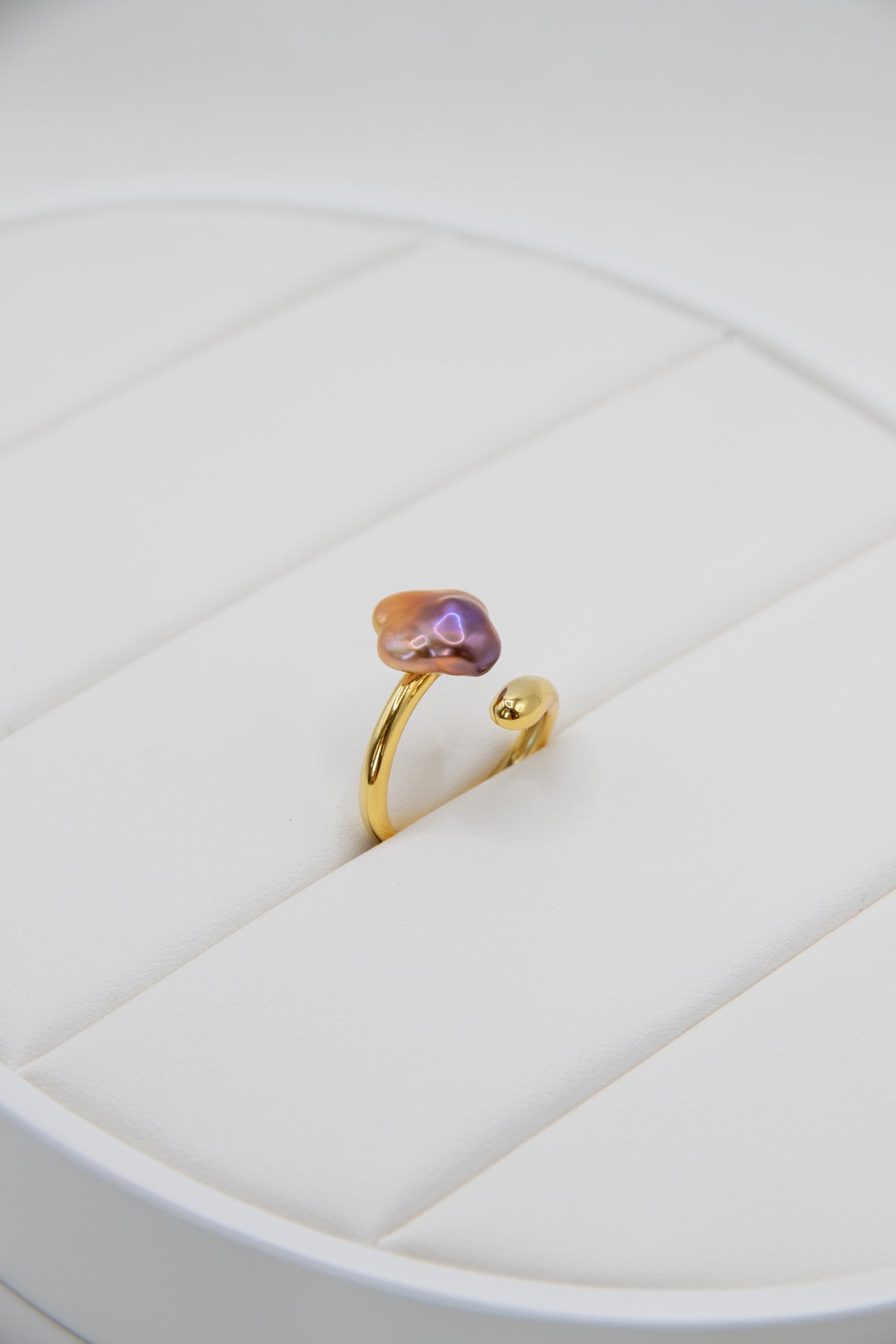 Grape Chocolate Clover Pearl Ring