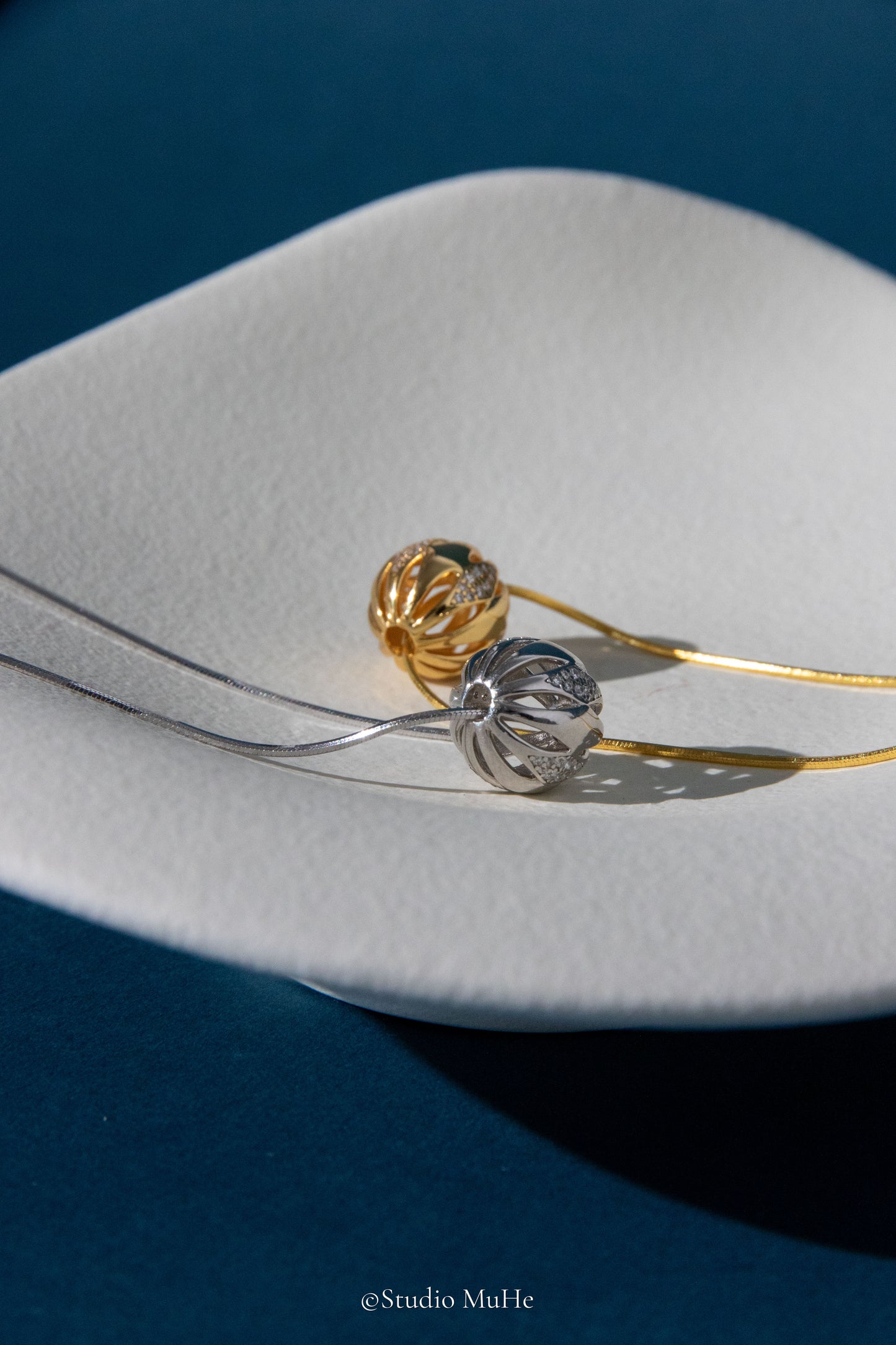 fine silver wonderland sparkling ball necklace