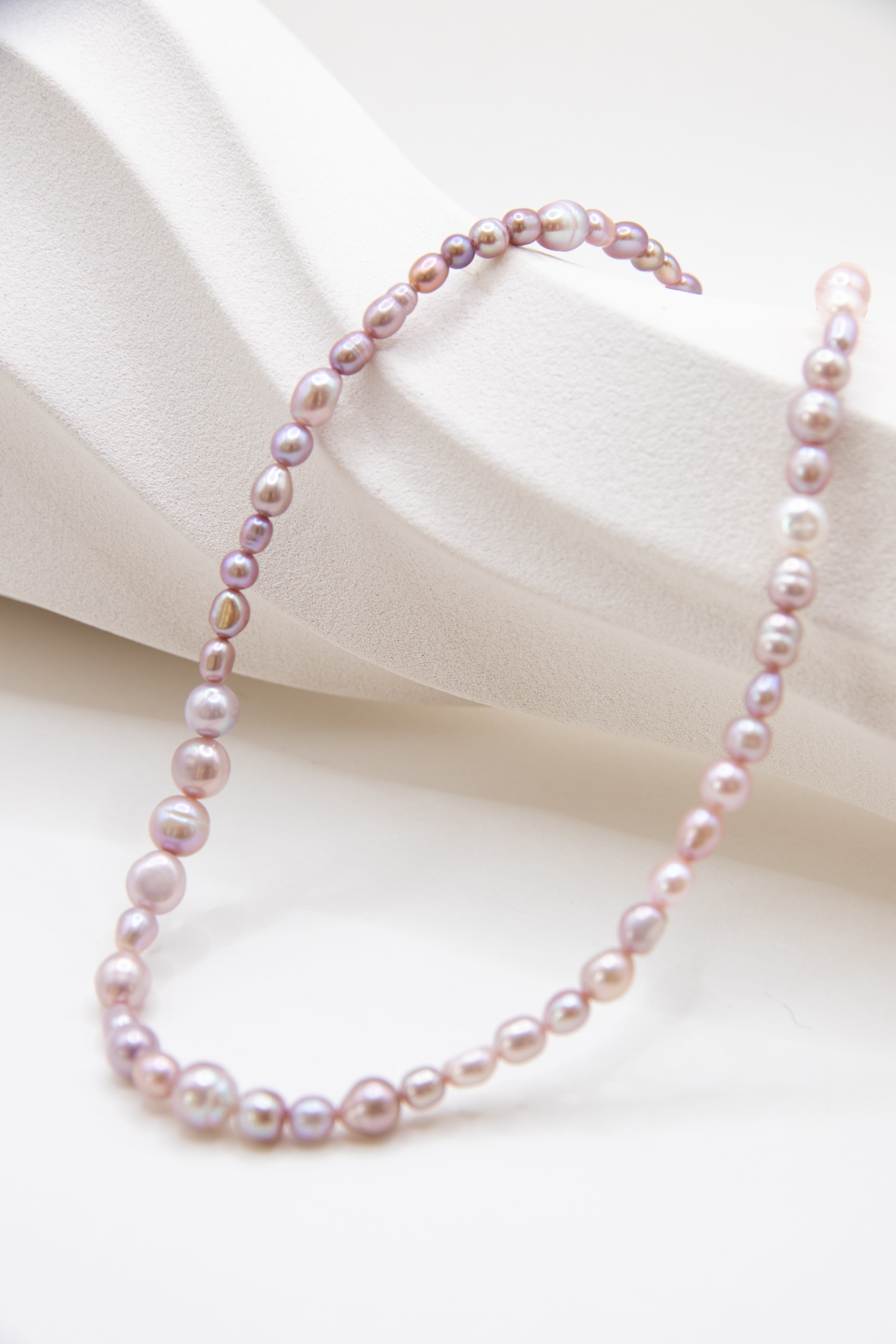 mini pearls short necklace