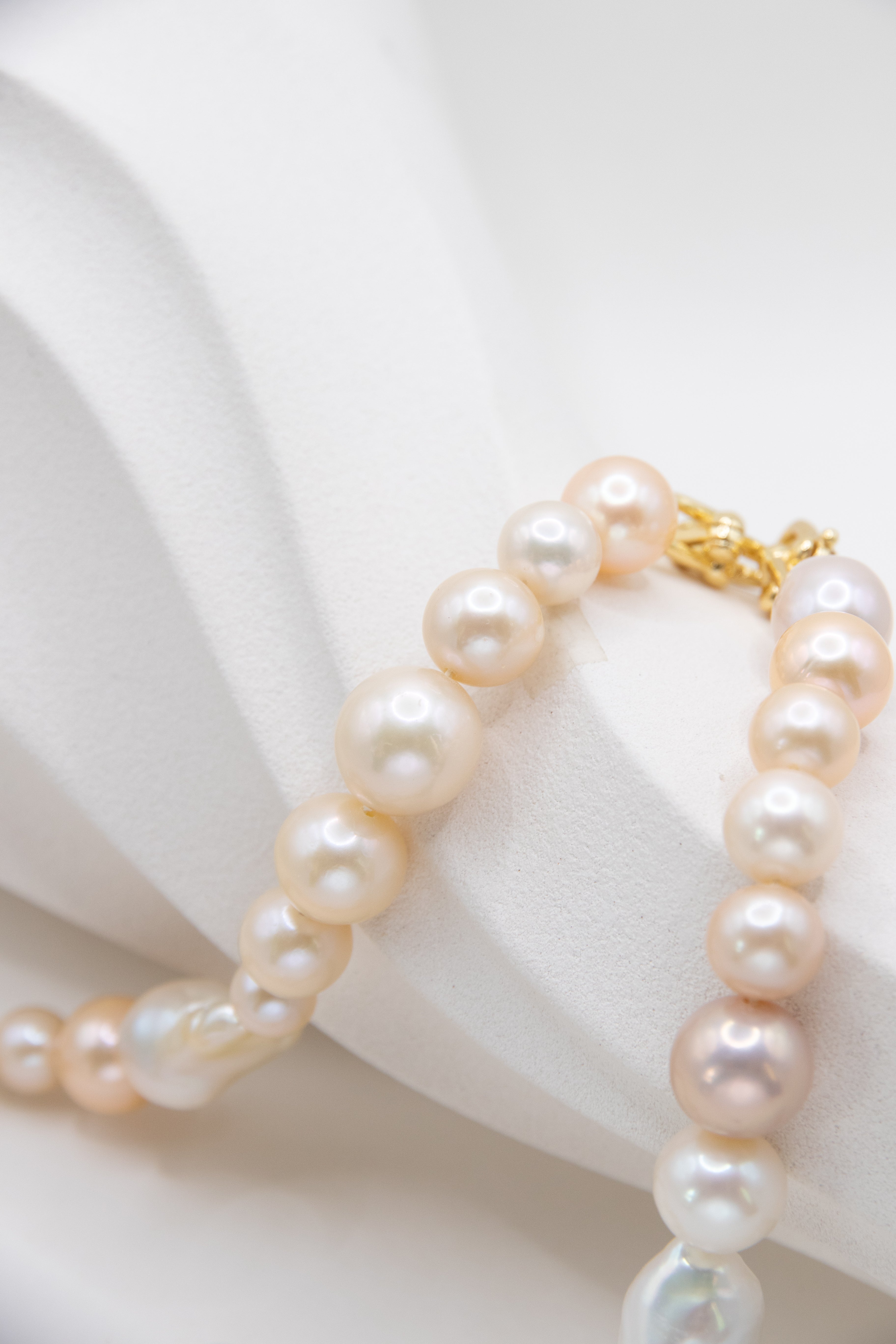 Creamy Gold Round and Baroque Pearl Necklace