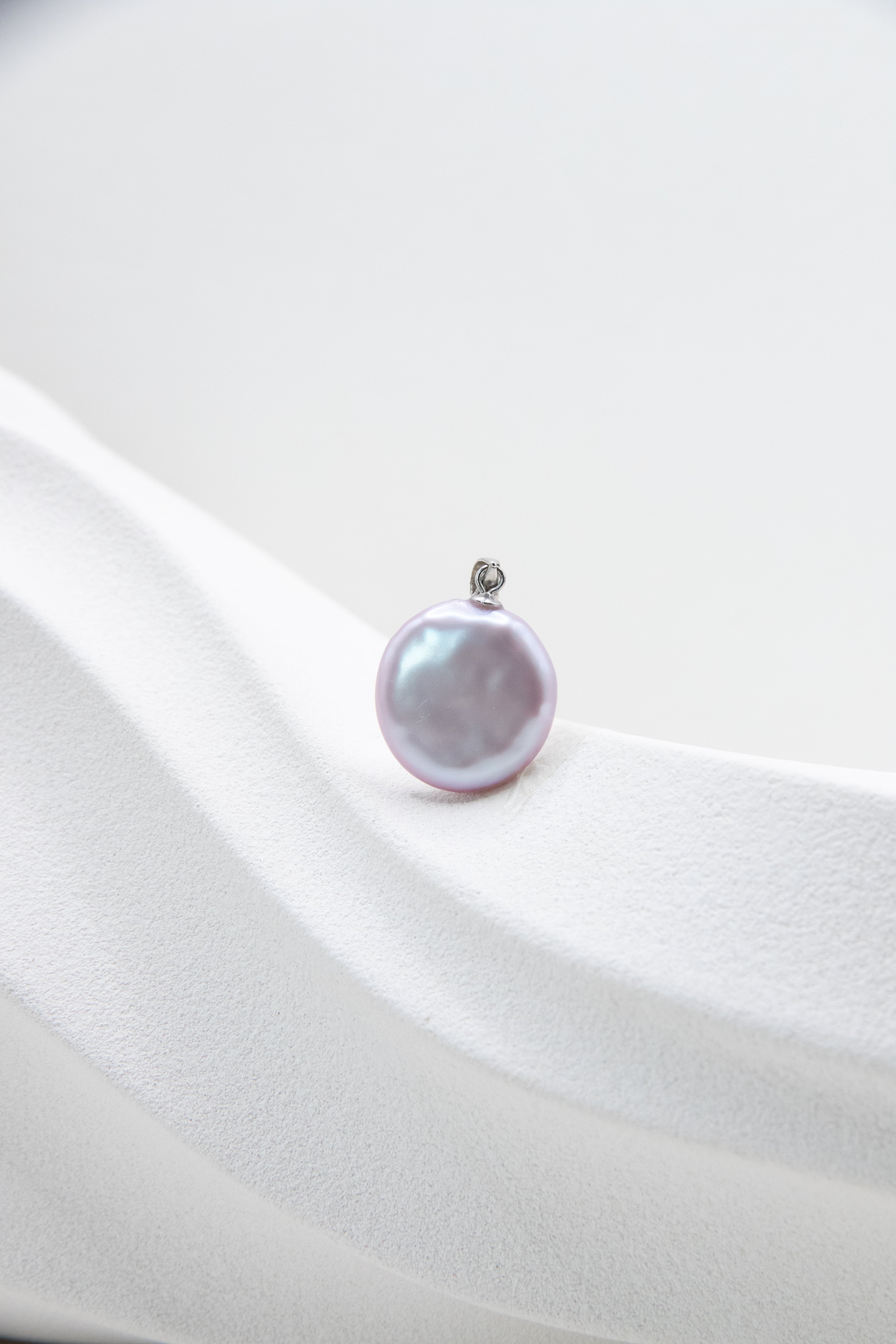 Dewy Lilac Button Pearl Pendant