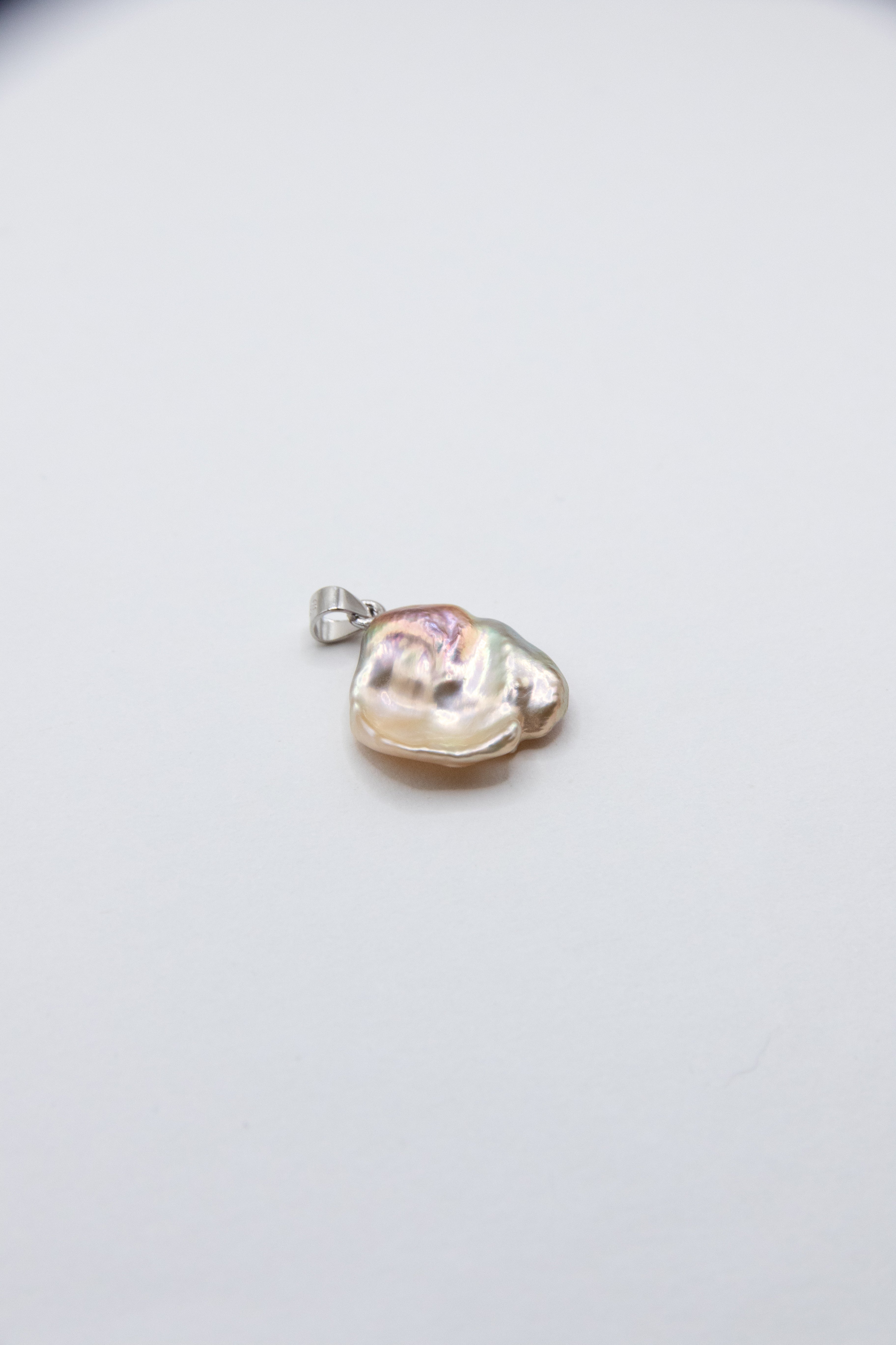 Golden Metallic rose Petal Pearl Pendant