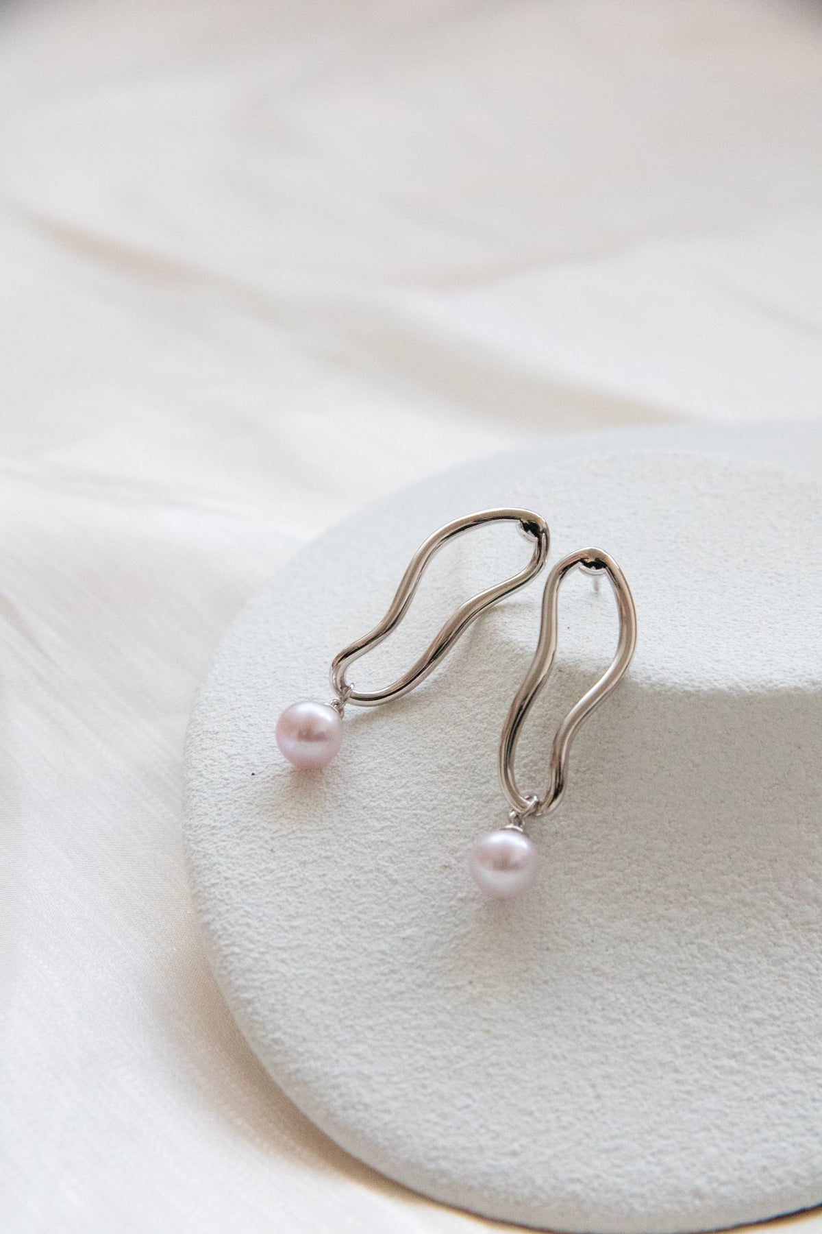 Delicate small White pink Pearl Curve Earrings