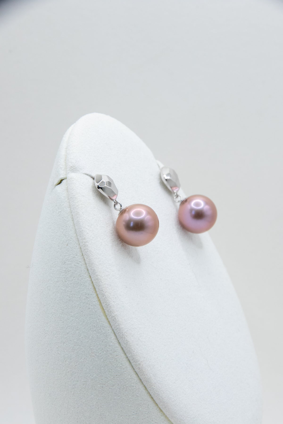 Premium Chocolate Purple Big Round Pearls