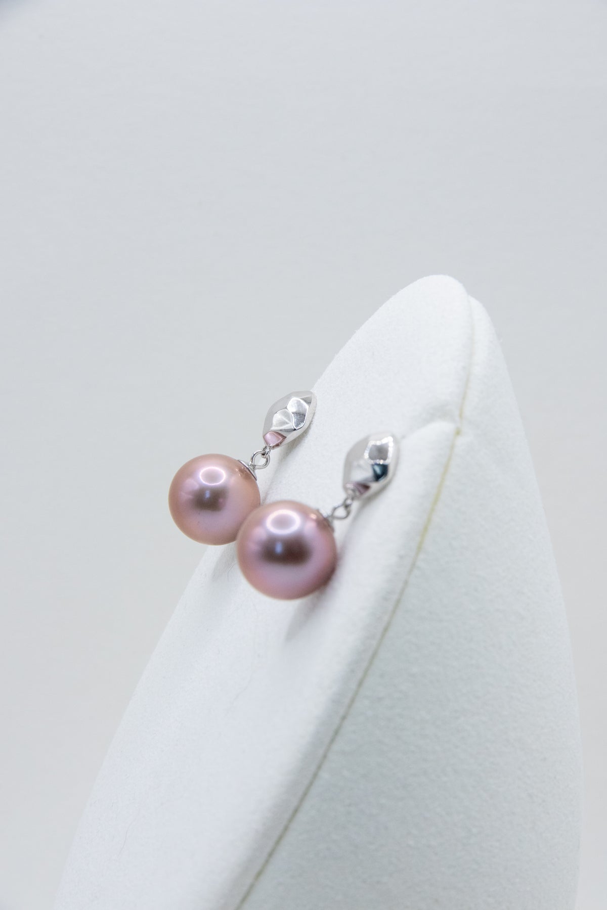 Premium Chocolate Purple Big Round Pearls