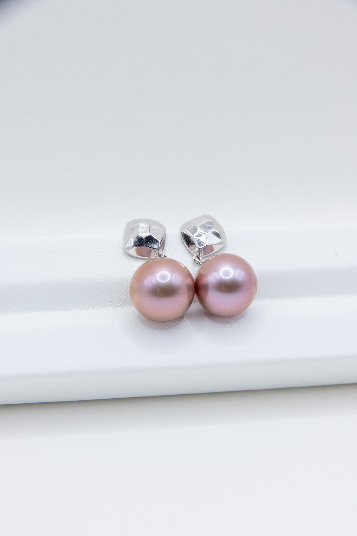 Premium Chocolate Purple Big Round Pearls