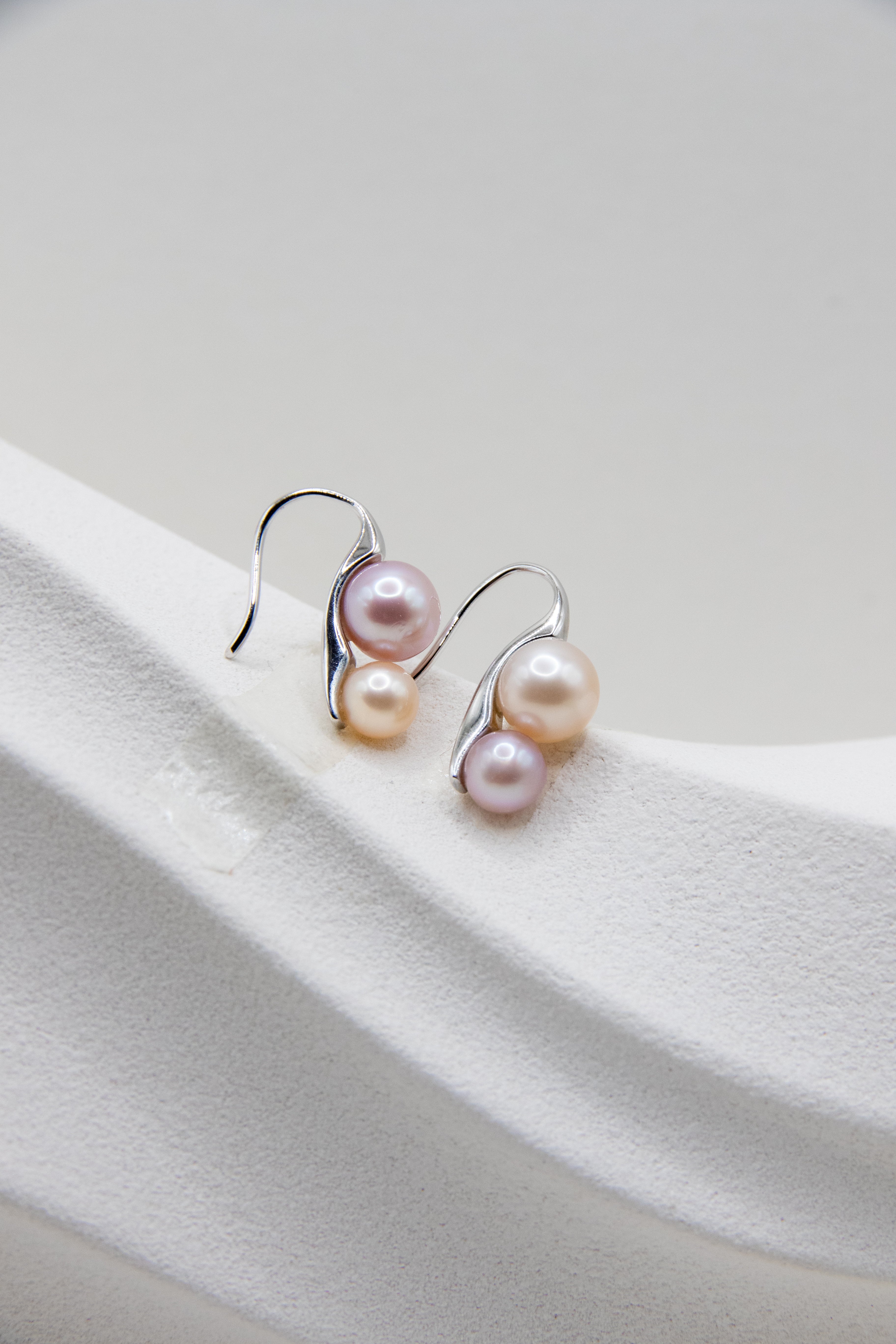 New High Heel Double Pearl Earrings