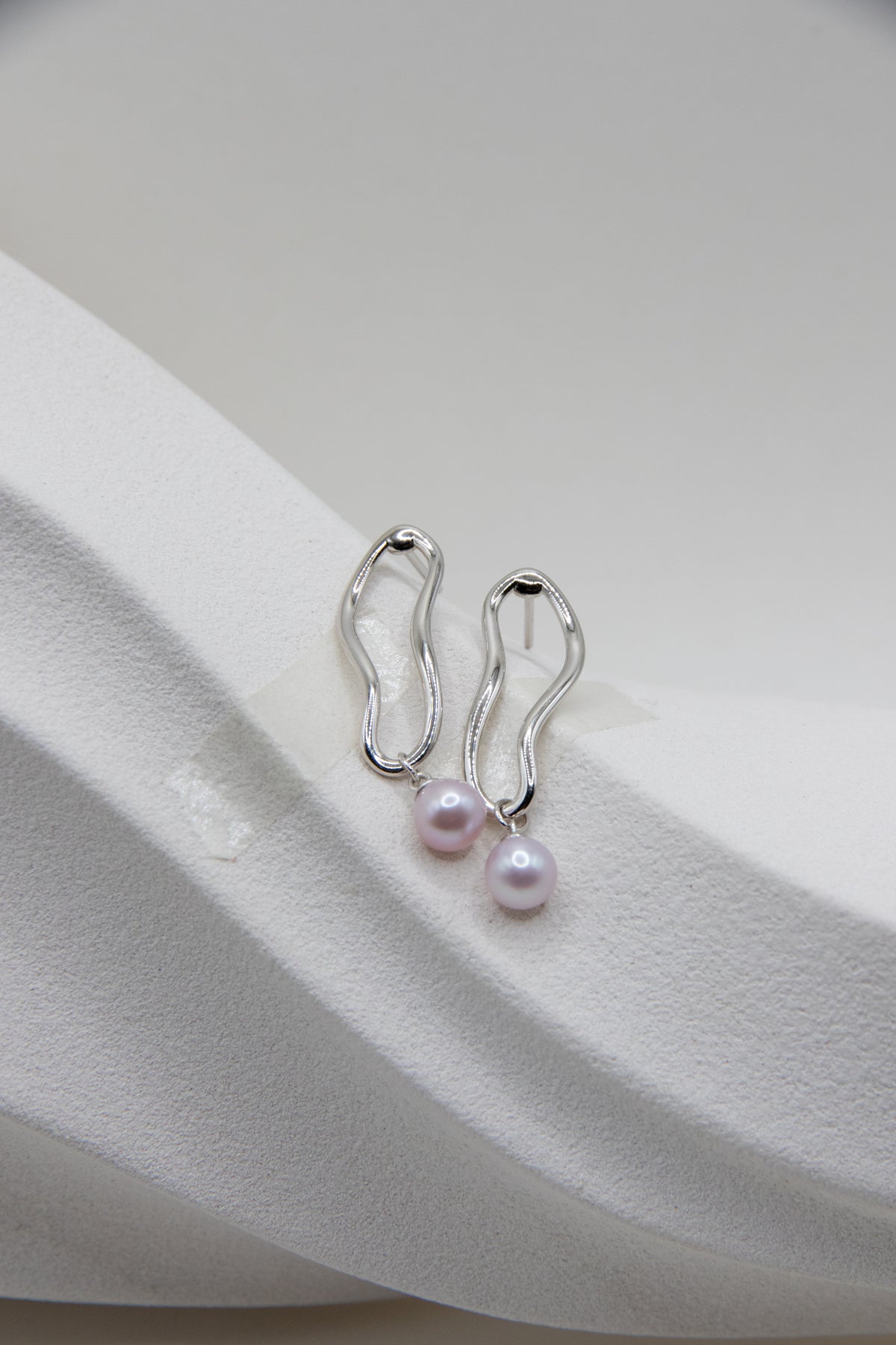 Delicate small White pink Pearl Curve Earrings