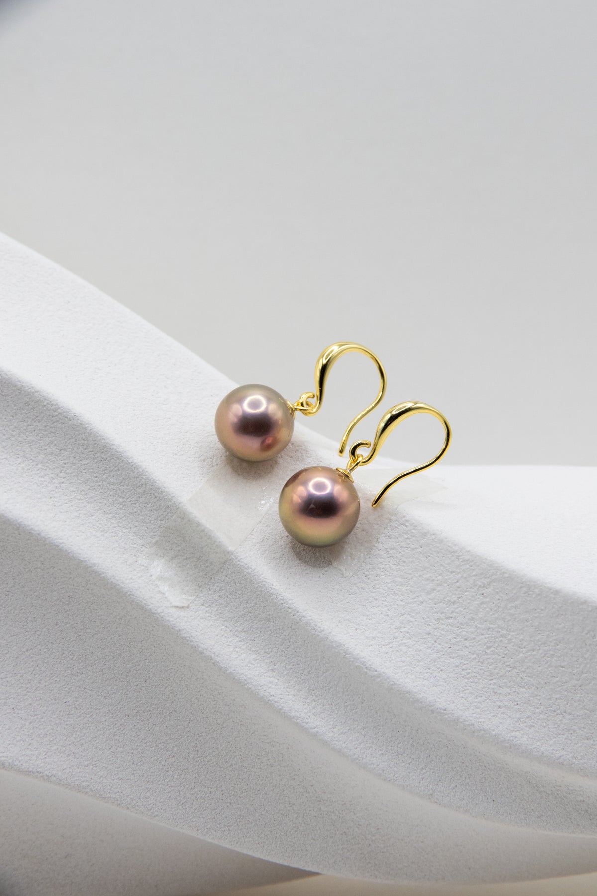 Excellent Metallic Bronze Mirror Pearl Earrings