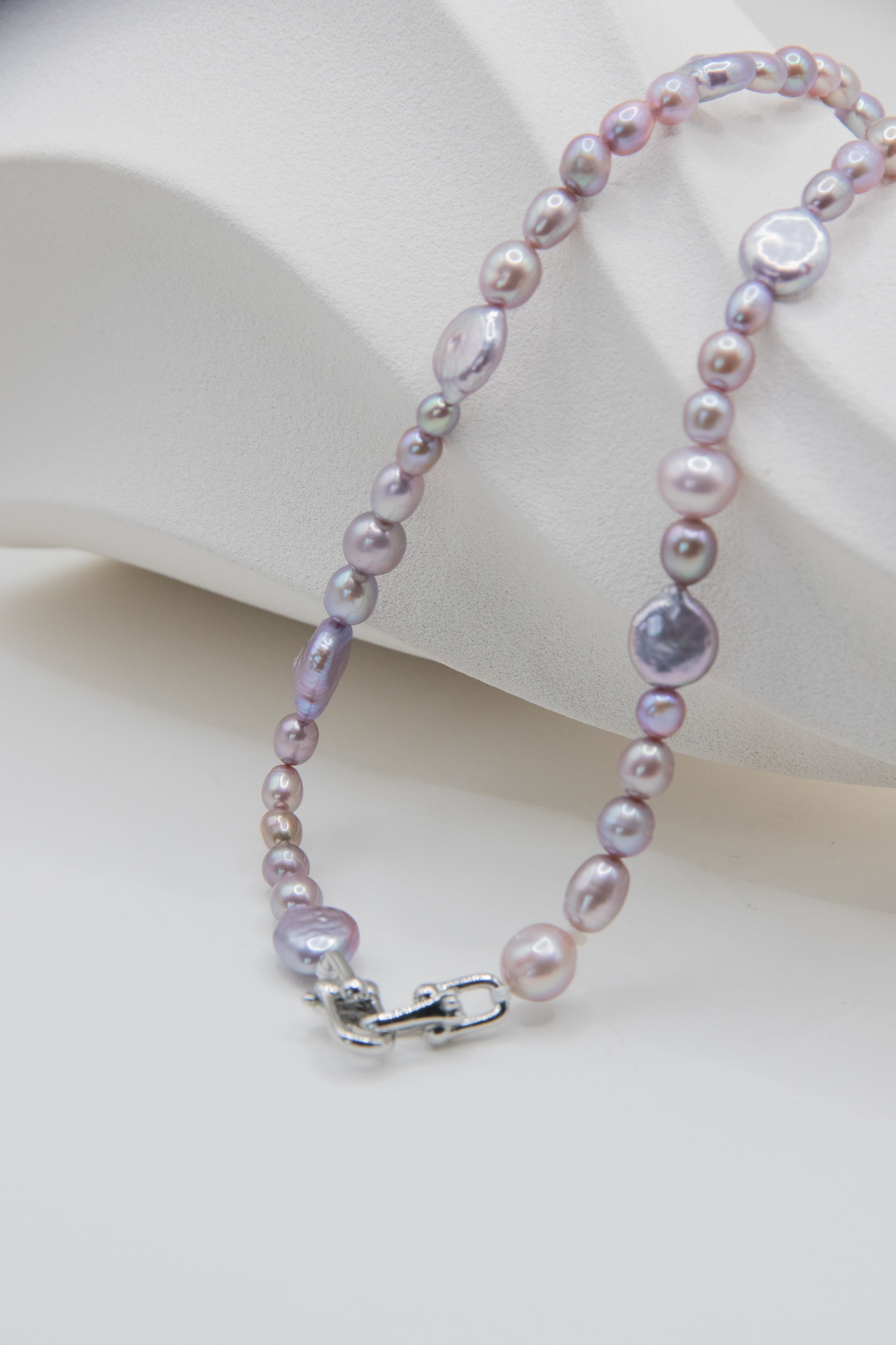 Silver-Purple Mix short necklace