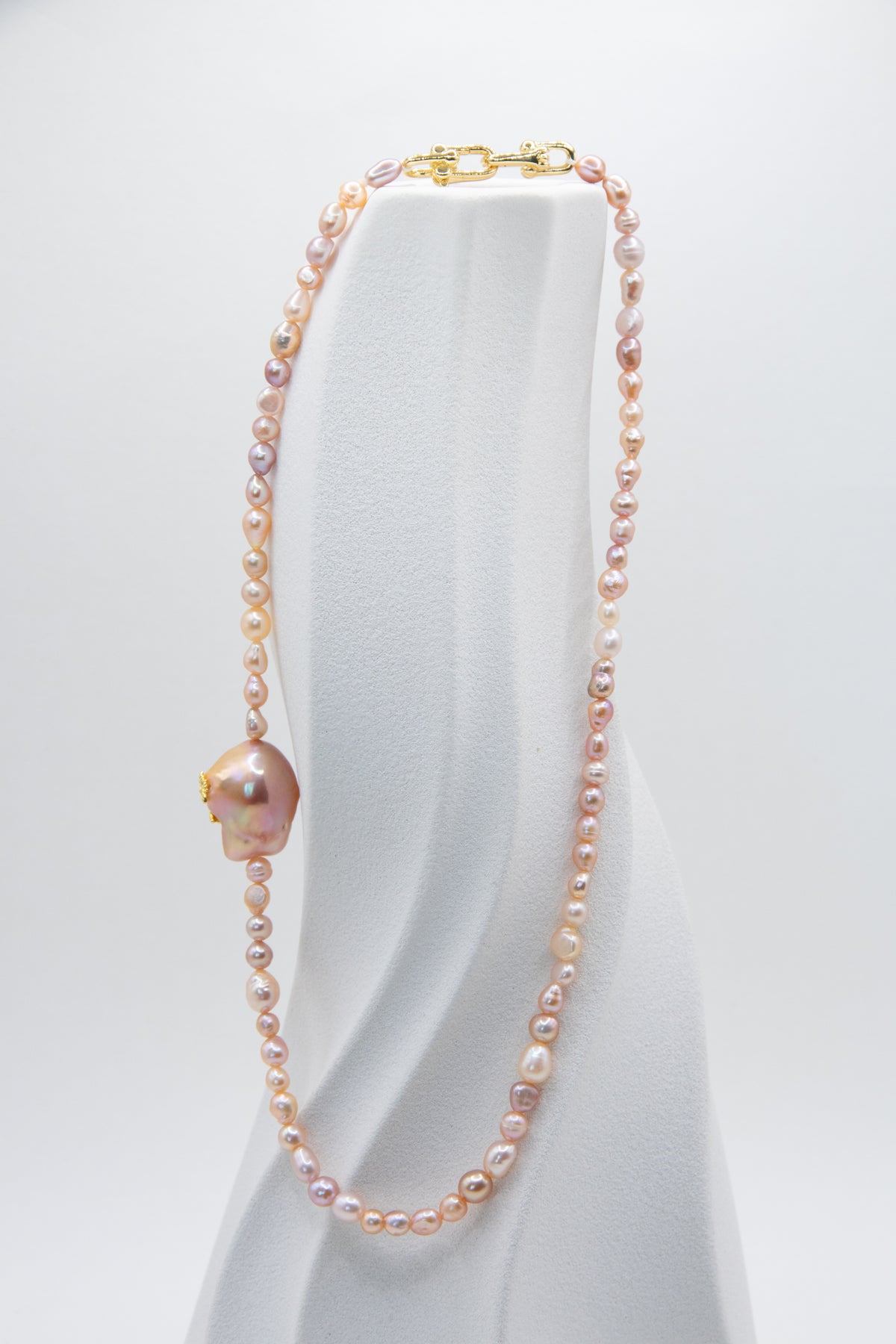 Coral Jelly Short Necklace