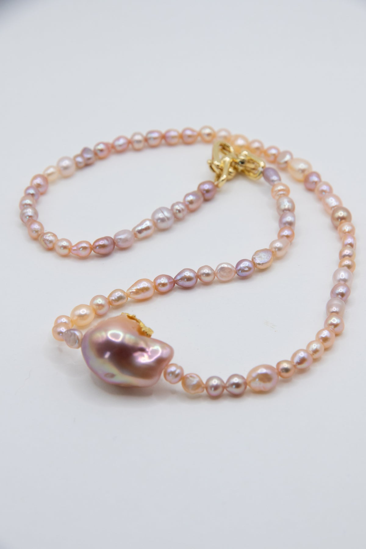 Coral Jelly Short Necklace