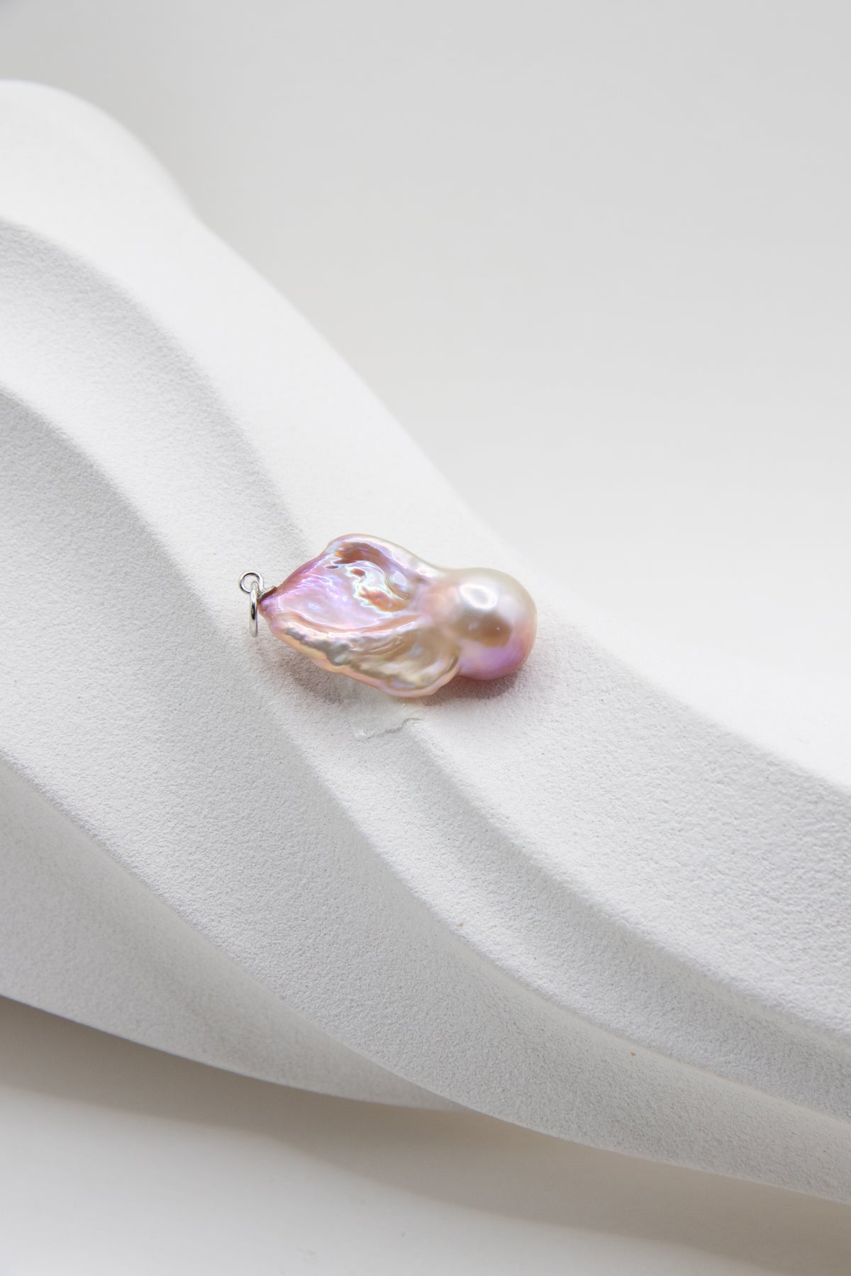 "Pink Wing" Medium Baroque Pendant