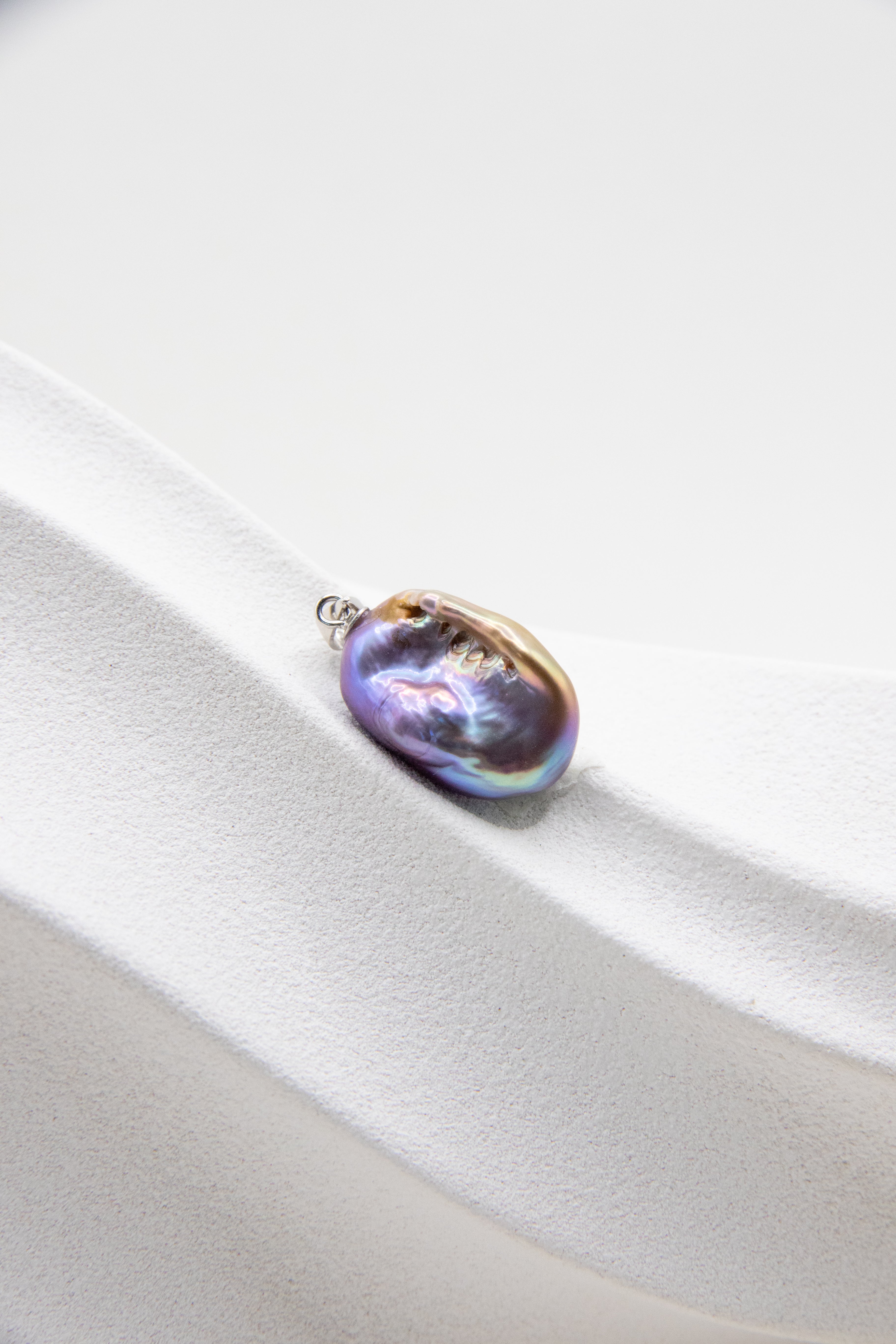 Deep Ocean Petal pendant