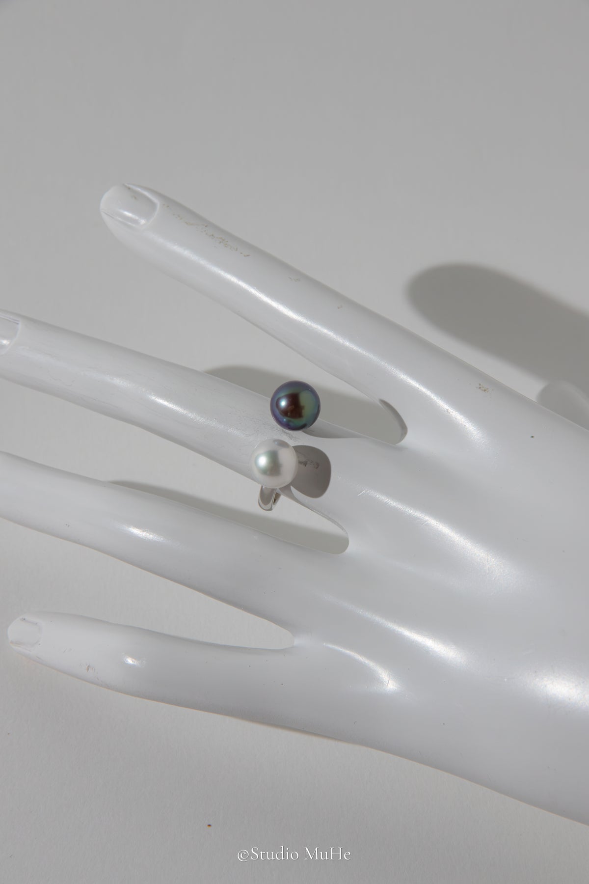 Perfect Balance — White & Midnight Blue Freshwater Pearl Duo Ring