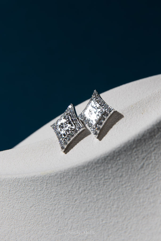 Starlight Geometry Winter Time — 18k Gold-Plated Geometric CZ Stud Earrings