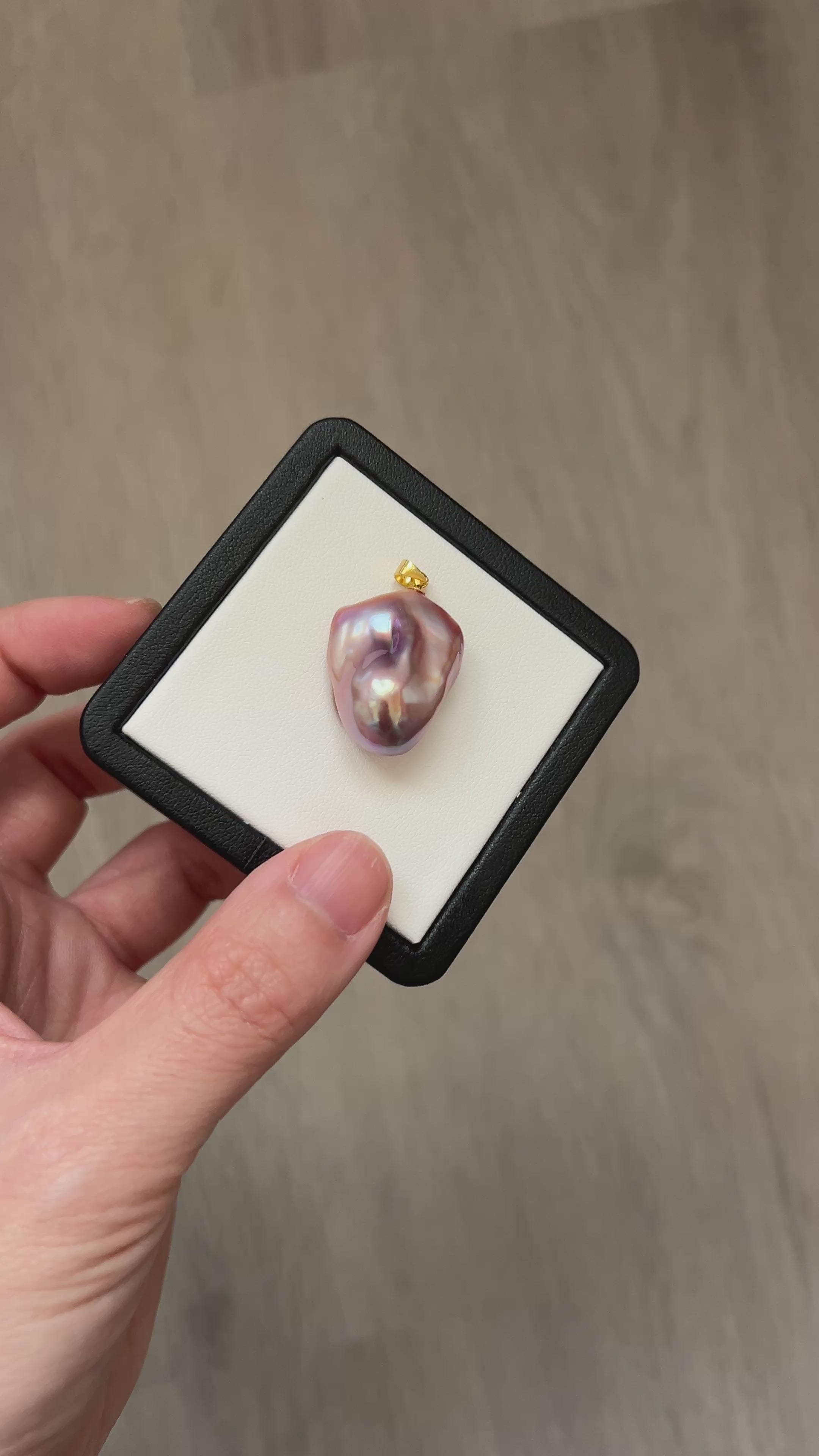 Knight-flawless dark grey purple baroque pearl pendant