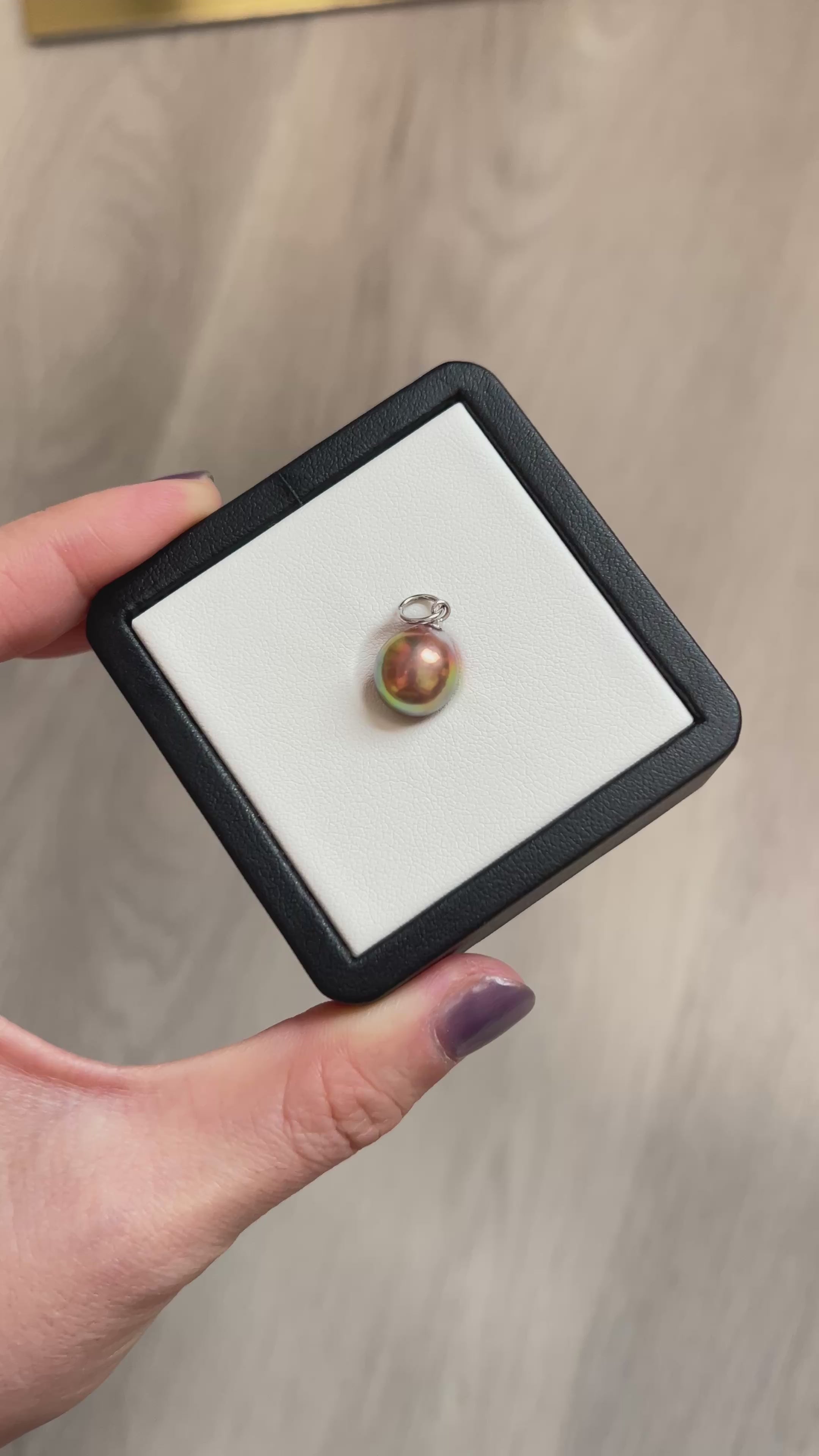 Excellent level Crazy Green avocado pendant