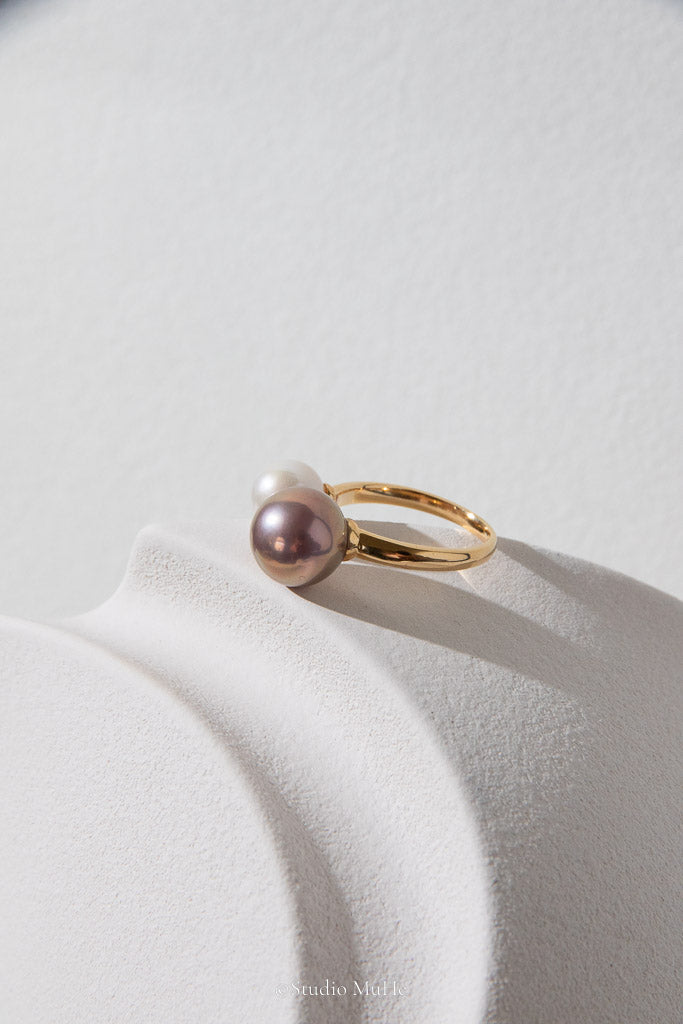 First Impression — White & Metallic Brown Freshwater Pearl Duo Ring