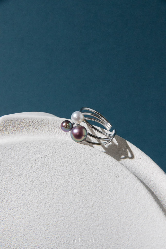 Full of Character — Purple-Green Freshwater Pearl Trio Ring