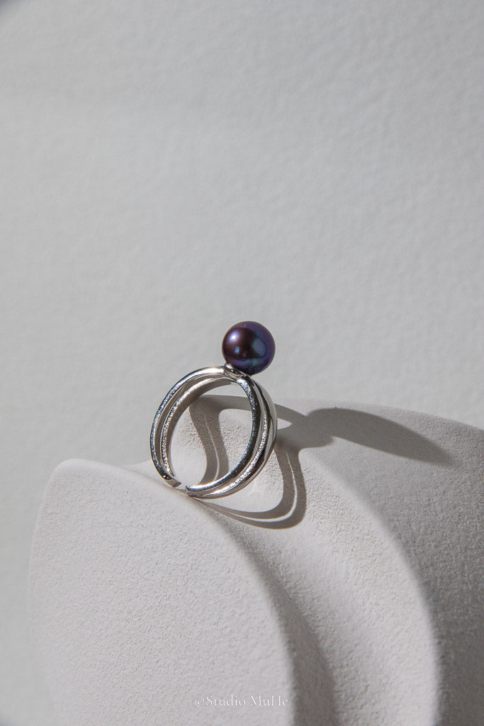Pure Confidence — Intense Natural Purple Freshwater Pearl Ring