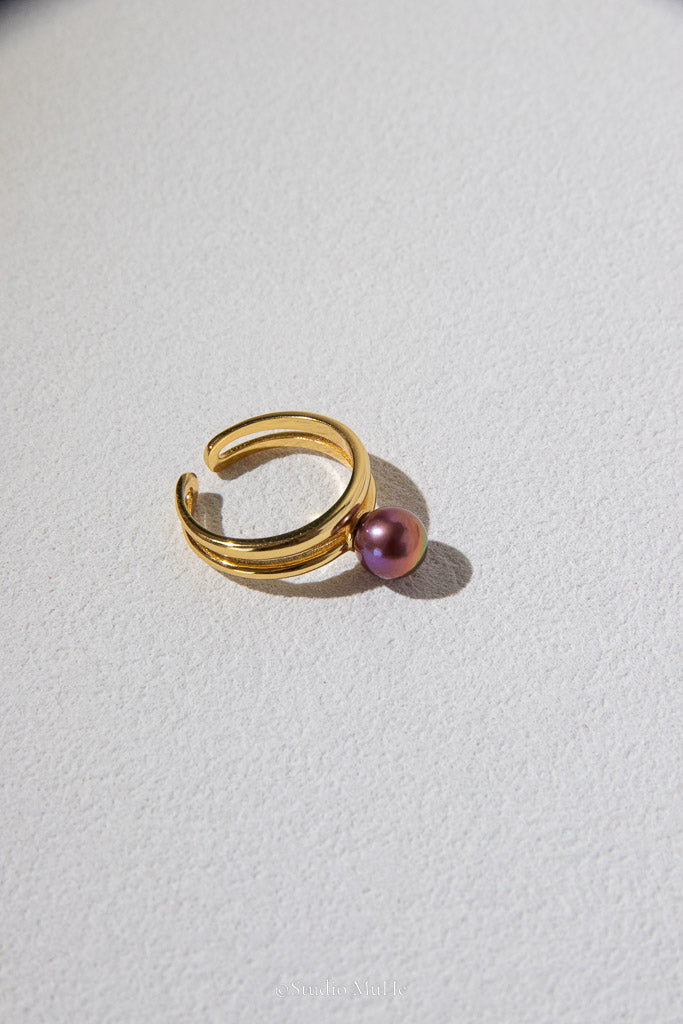 Quietly Intense — Metallic Purple-Brown Freshwater Pearl Ring
