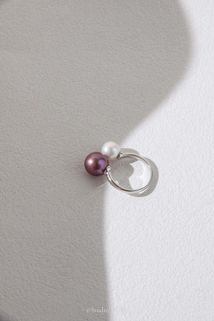 Quiet Confidence — Purple-Brown & White Freshwater Pearl Duo Ring