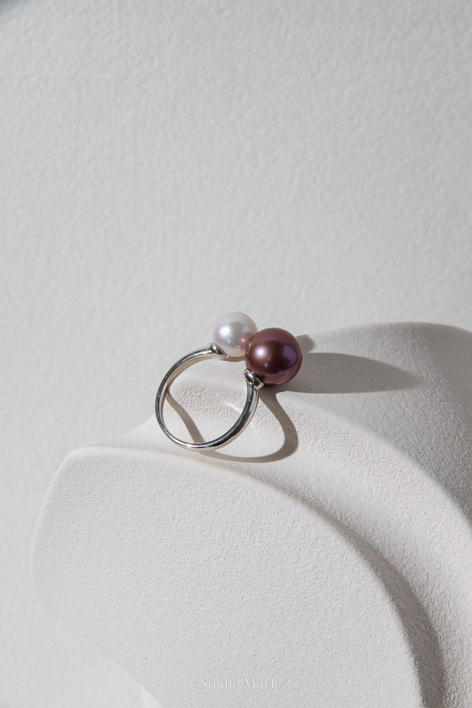 Quiet Confidence — Purple-Brown & White Freshwater Pearl Duo Ring